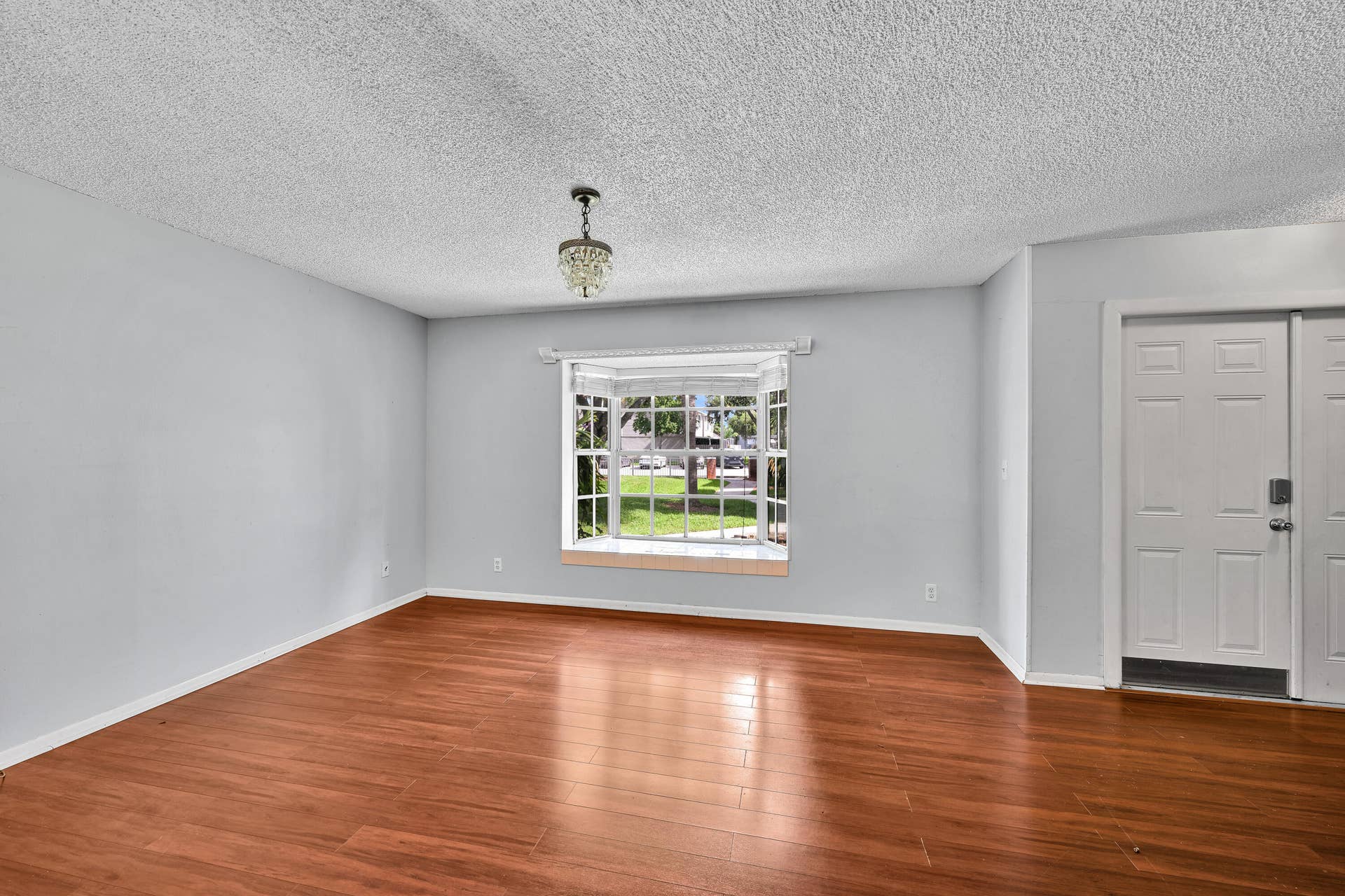 12152 NW 36th Place, Sunrise, FL 33323 12152 NW 36th Place Sunrise 00020