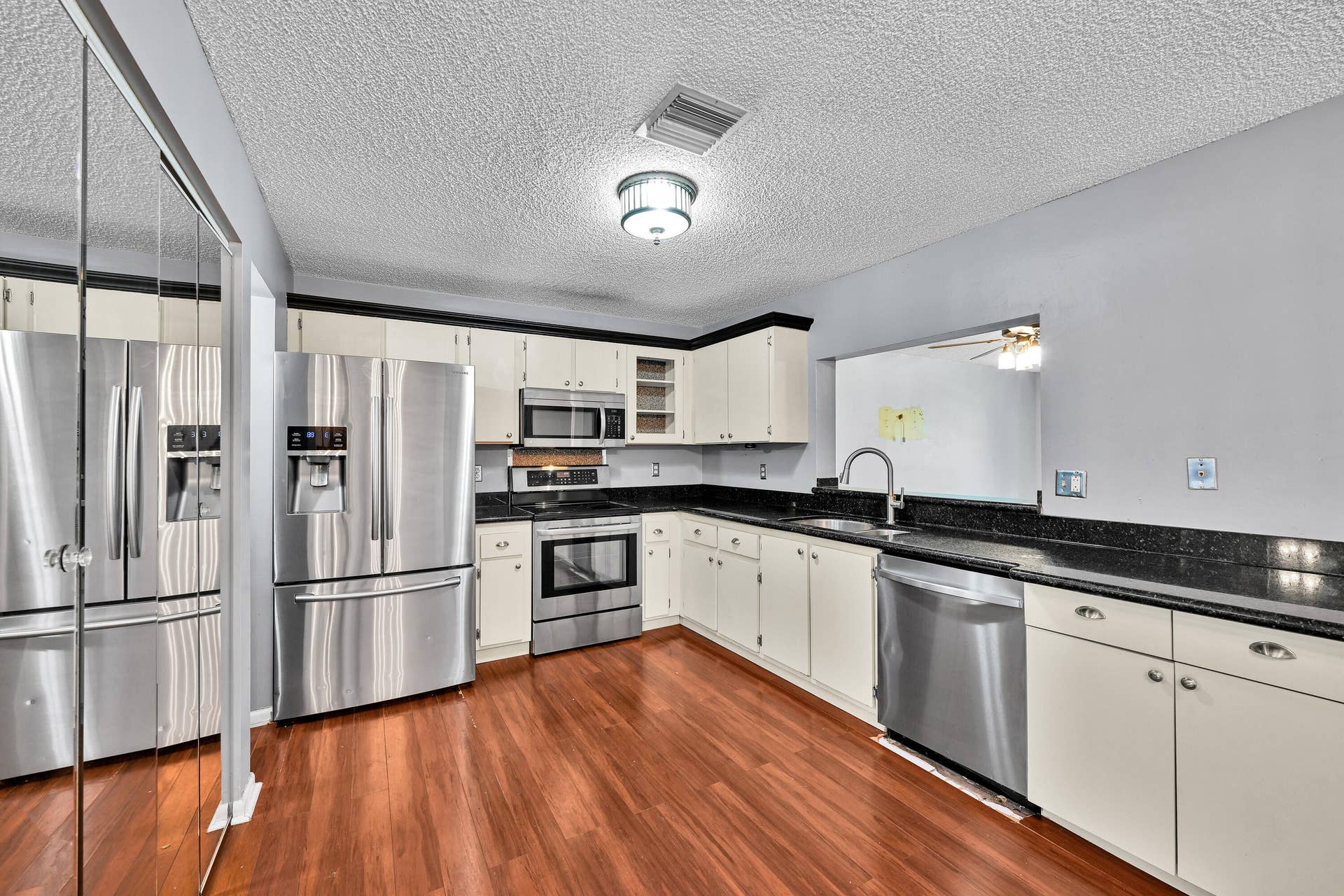 12152 NW 36th Place, Sunrise, FL 33323 12152 NW 36th Place Sunrise 00026