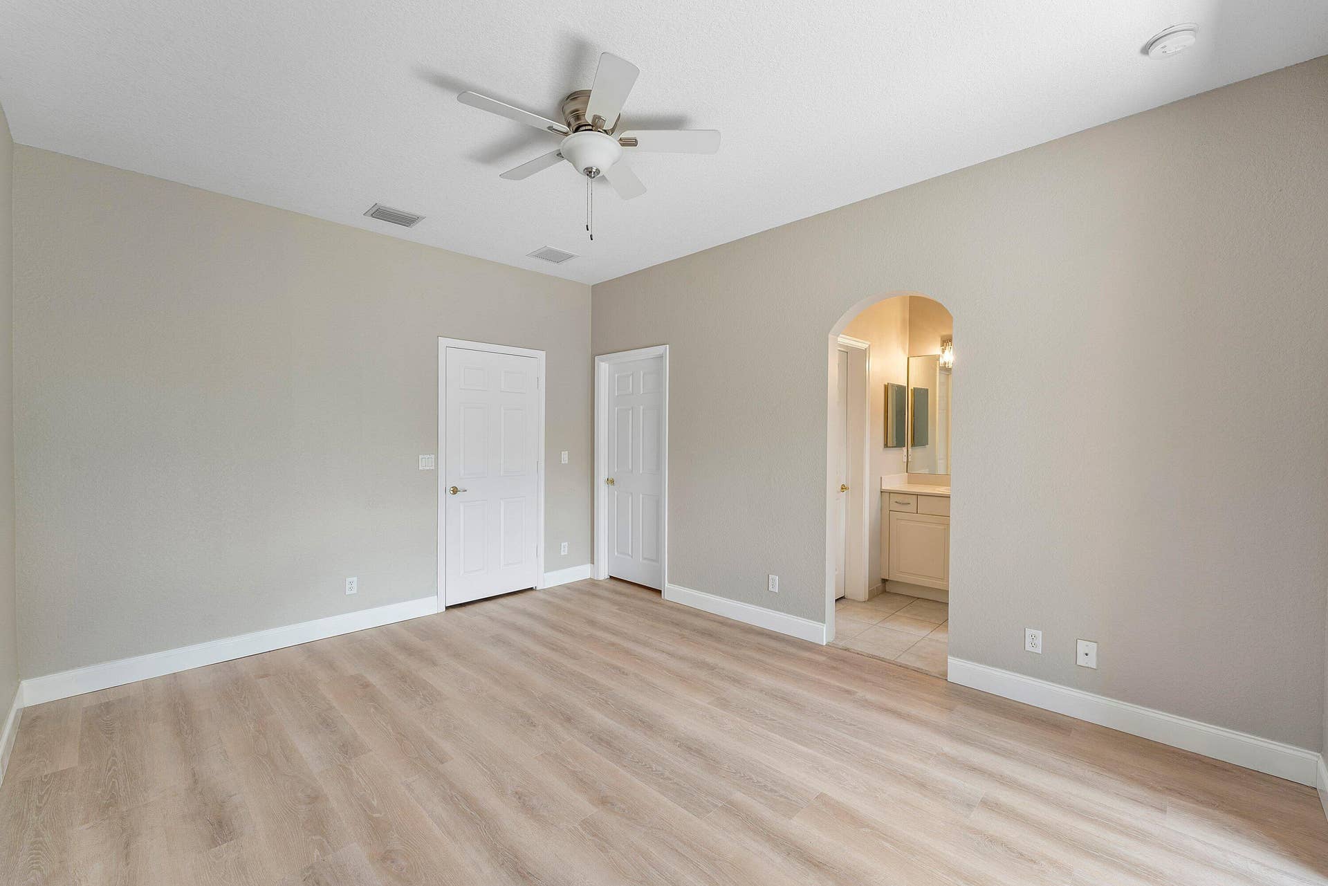 2896 Hidden Hills Road, #1002, West Palm Beach, West Palm Beach, FL 33411 025-2896HiddenHillsRoad-1002-WestPalmBea