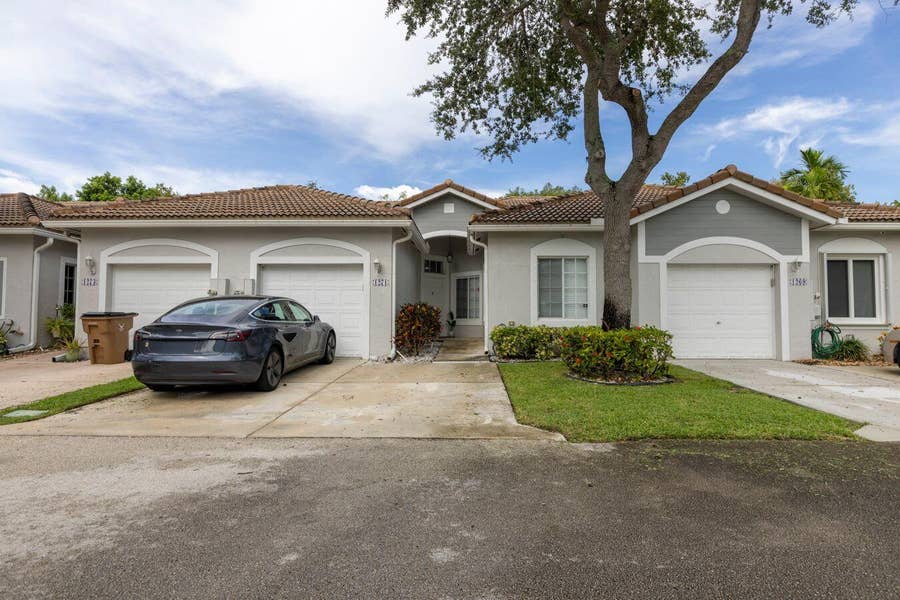 Property photo for 1271 SW 48TH Terrace, Deerfield Beach, FL