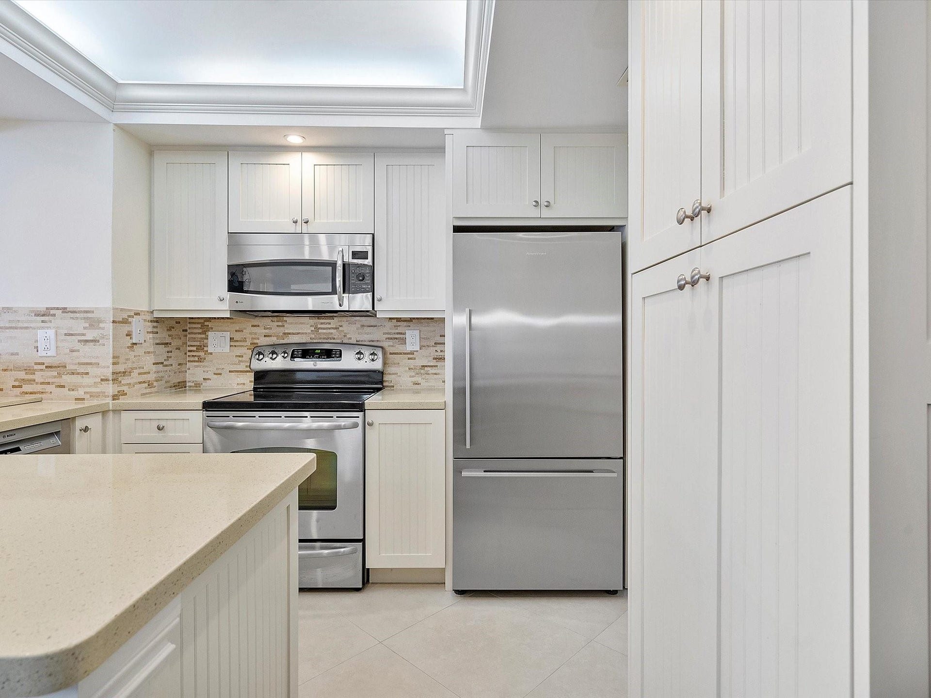 4010 Galt Ocean Drive, #1110, Fort Lauderdale, FL 33308 Kitchen