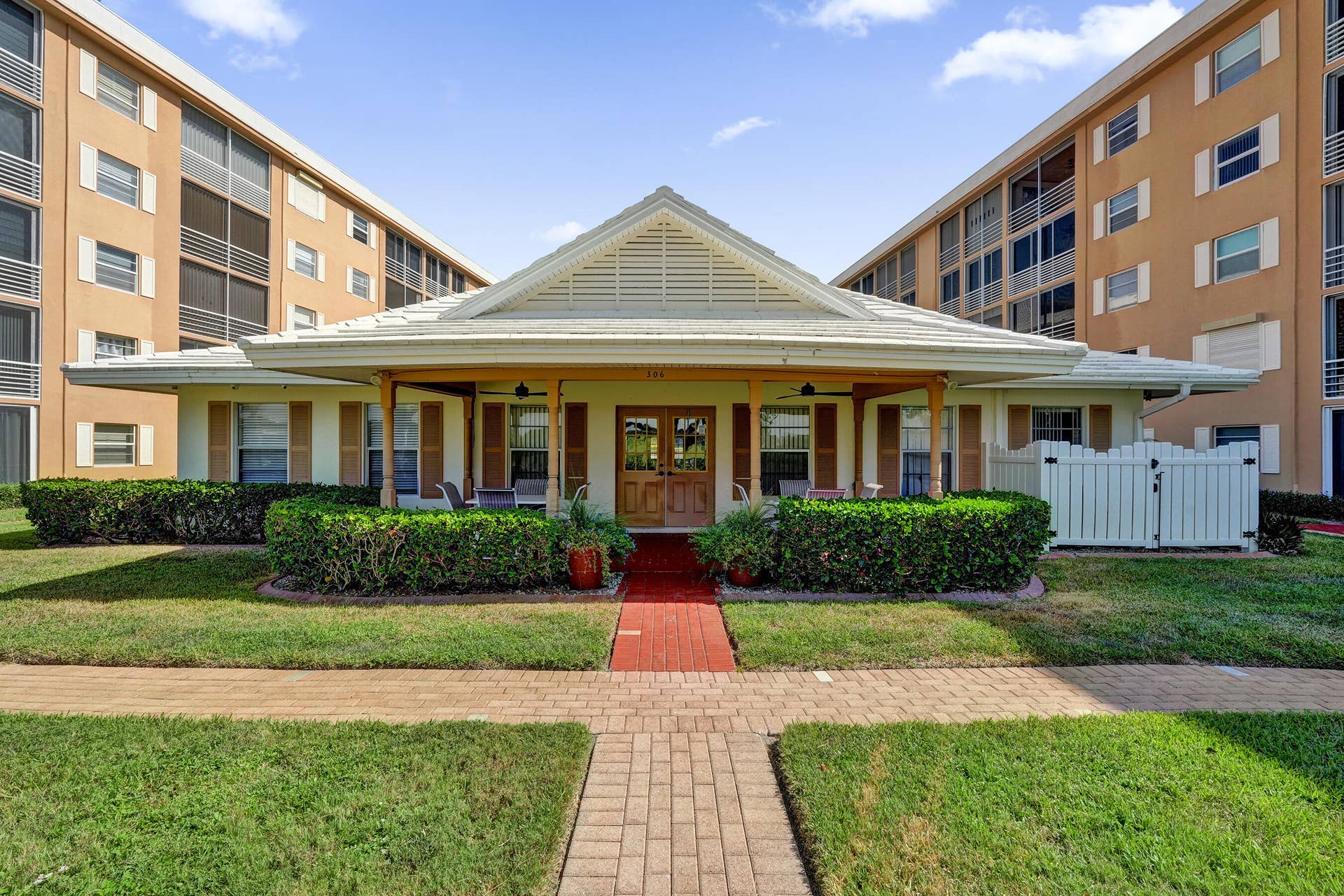 308 GOLFVIEW Road, #406, North Palm Beach, North Palm Beach, FL 33408 DSC02179