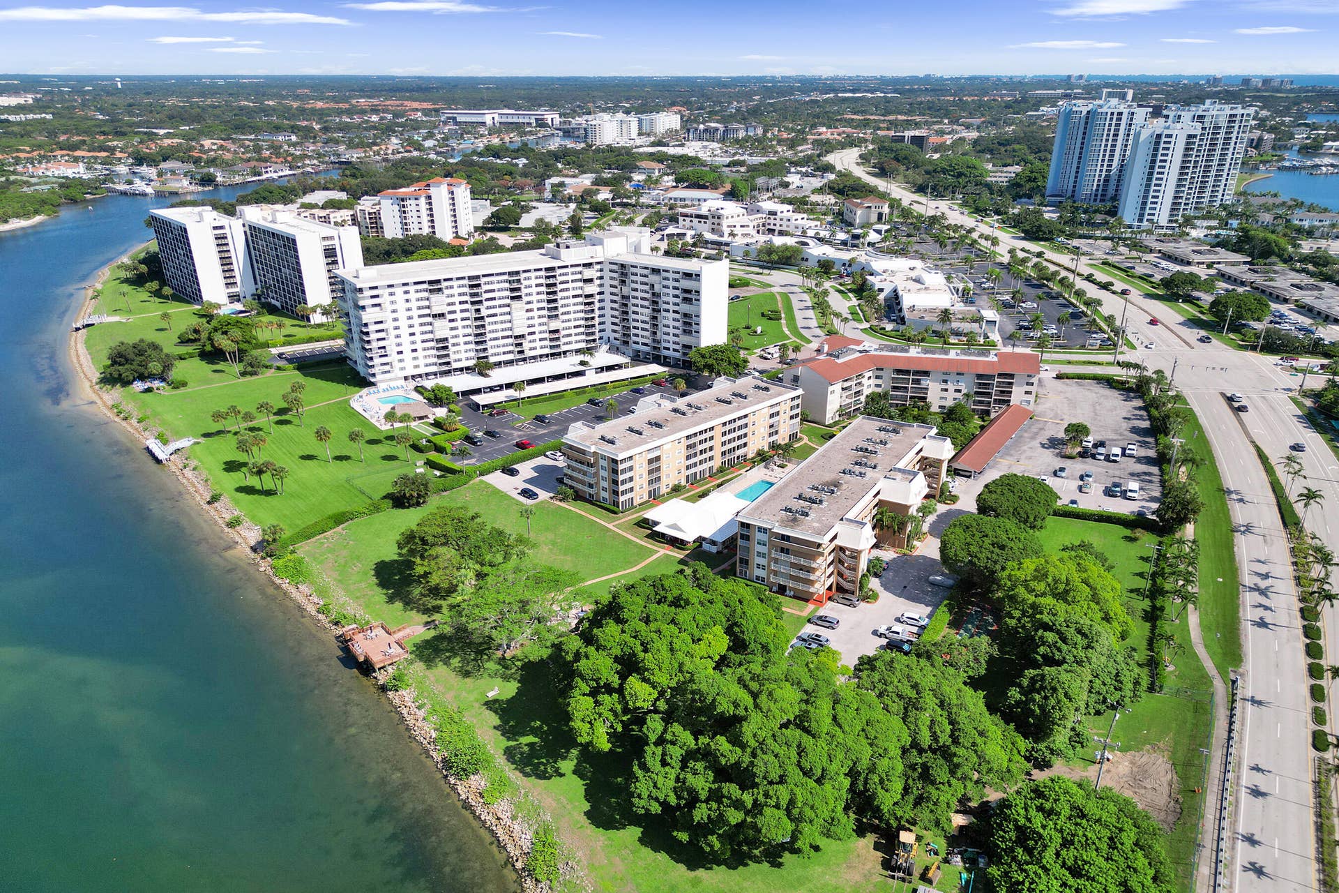 308 GOLFVIEW Road, #406, North Palm Beach, North Palm Beach, FL 33408 DJI_0523