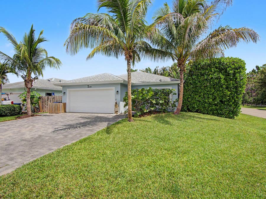Property photo for 17700 Cornelia Avenue, Jupiter, FL