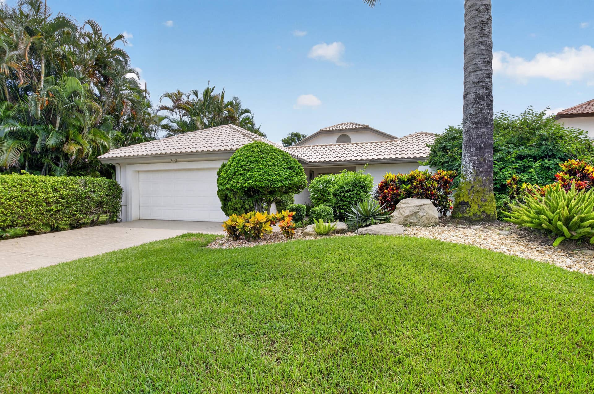 19380 Cedar Glen Drive, Boca Raton, FL 33434 FRONT OF HOME