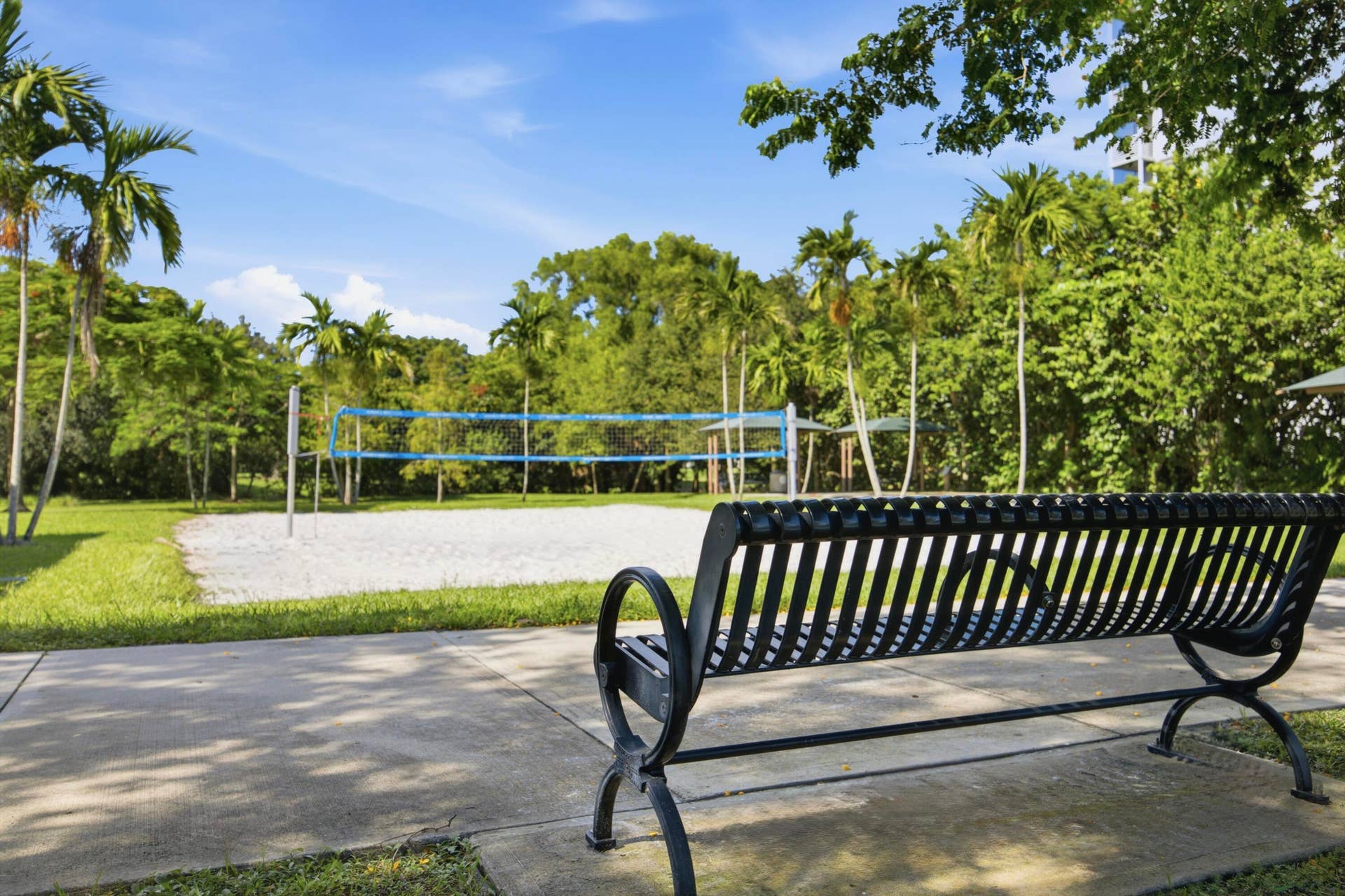 3500 OAKS CLUBHOUSE Drive, #510, Pompano Beach, FL 33069 Public Sand Volleyball Court