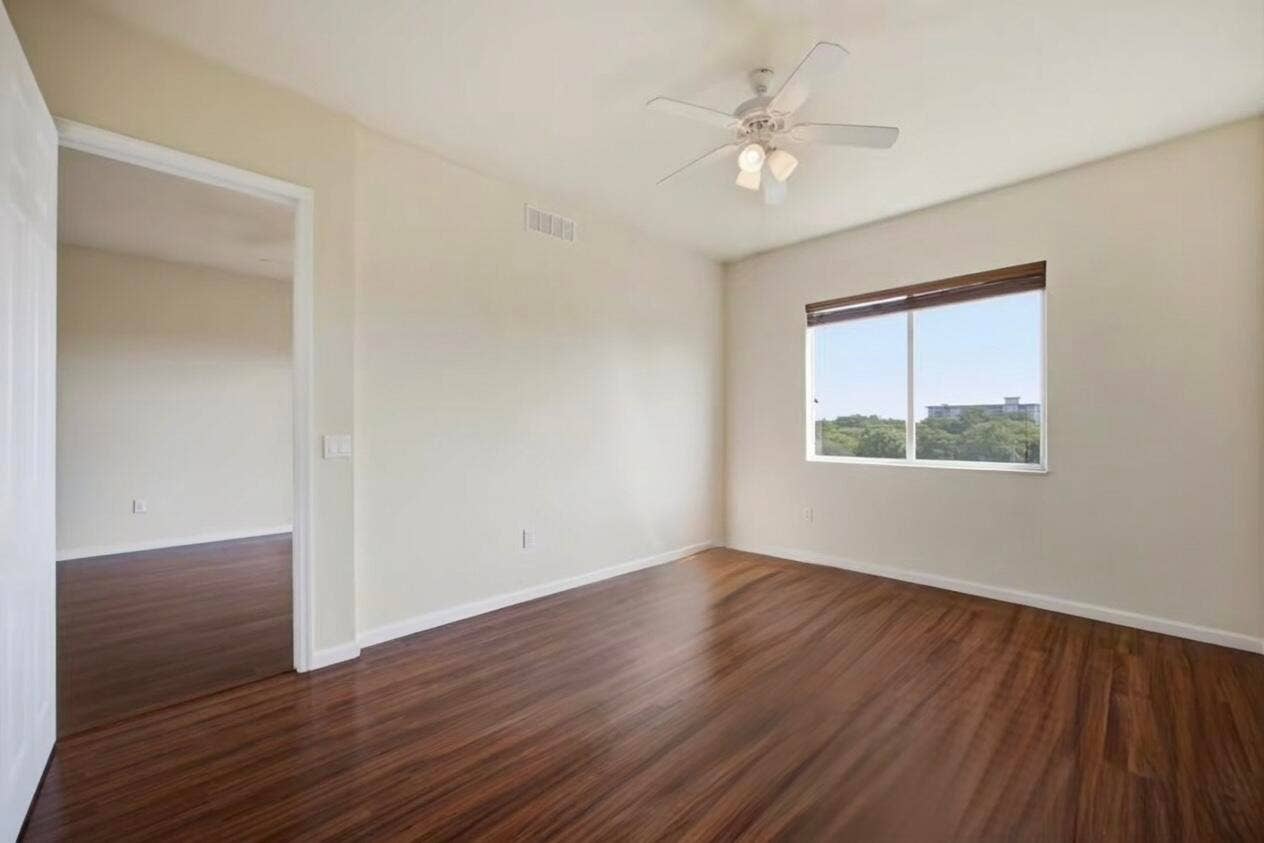 3500 OAKS CLUBHOUSE Drive, #510, Pompano Beach, FL 33069 Primary bedroom.