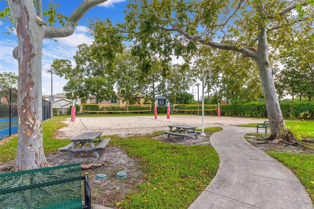 6 CHESTNUT Circle, Cooper City, Cooper City, FL 33026 park area