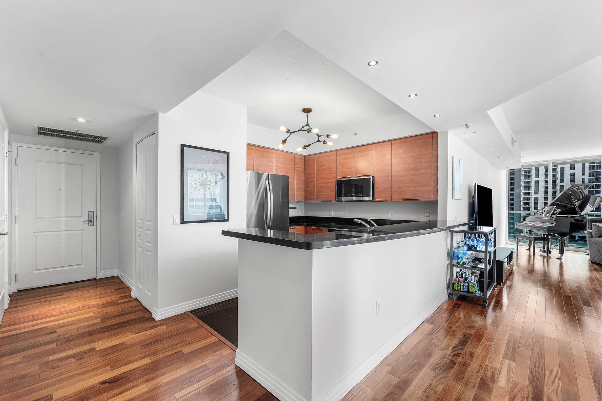 350 SE 2nd Street, #1730, Fort Lauderdale, FL 33301 008-350Southeast2ndStreet-1730-FortLaude