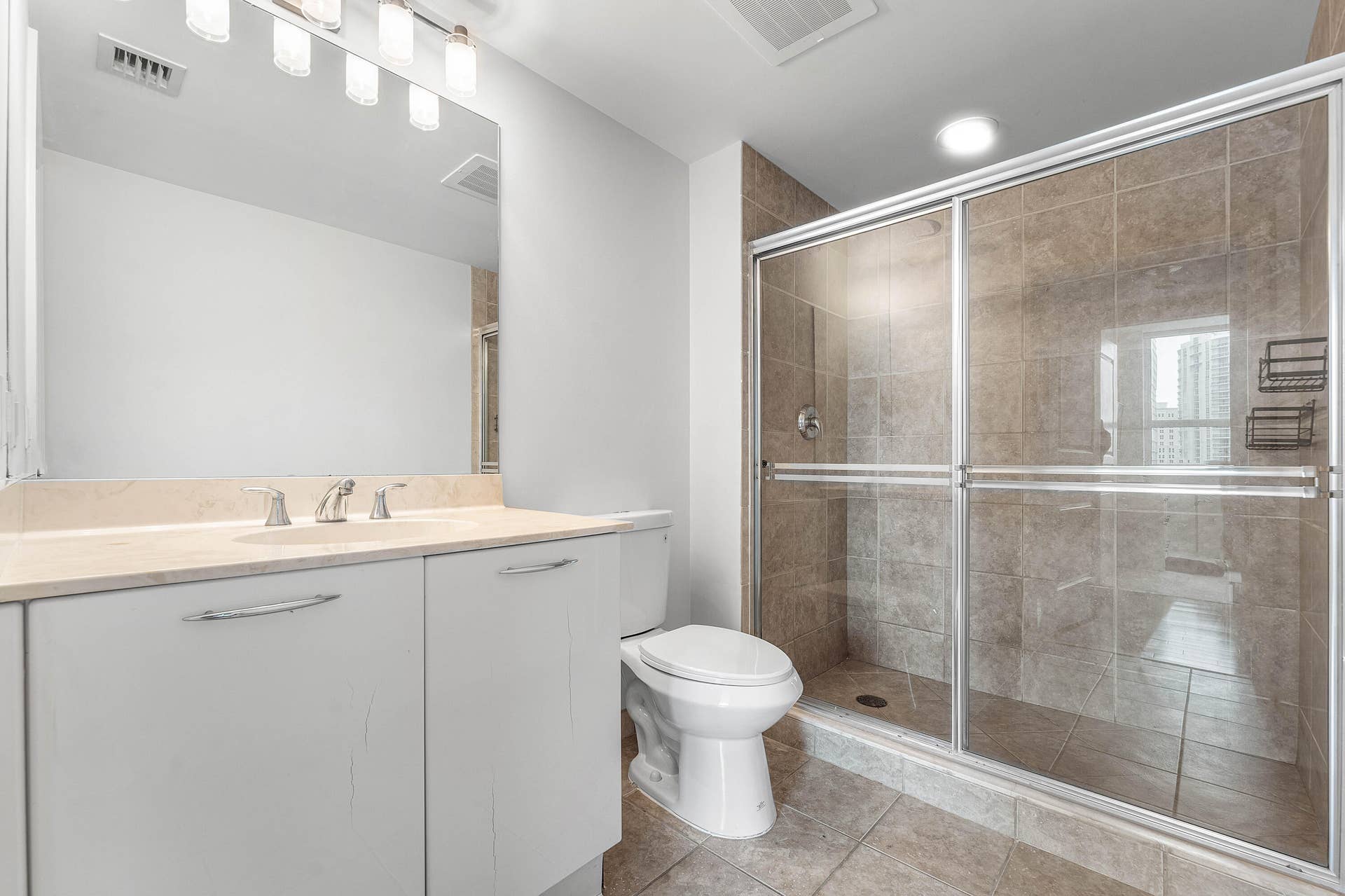 350 SE 2nd Street, #1730, Fort Lauderdale, FL 33301 021-350Southeast2ndStreet-1730-FortLaude
