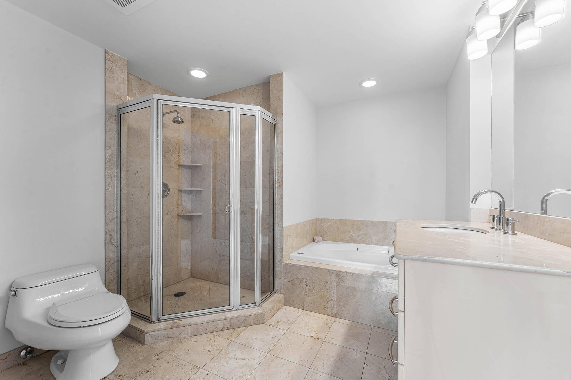 350 SE 2nd Street, #1730, Fort Lauderdale, FL 33301 016-350Southeast2ndStreet-1730-FortLaude