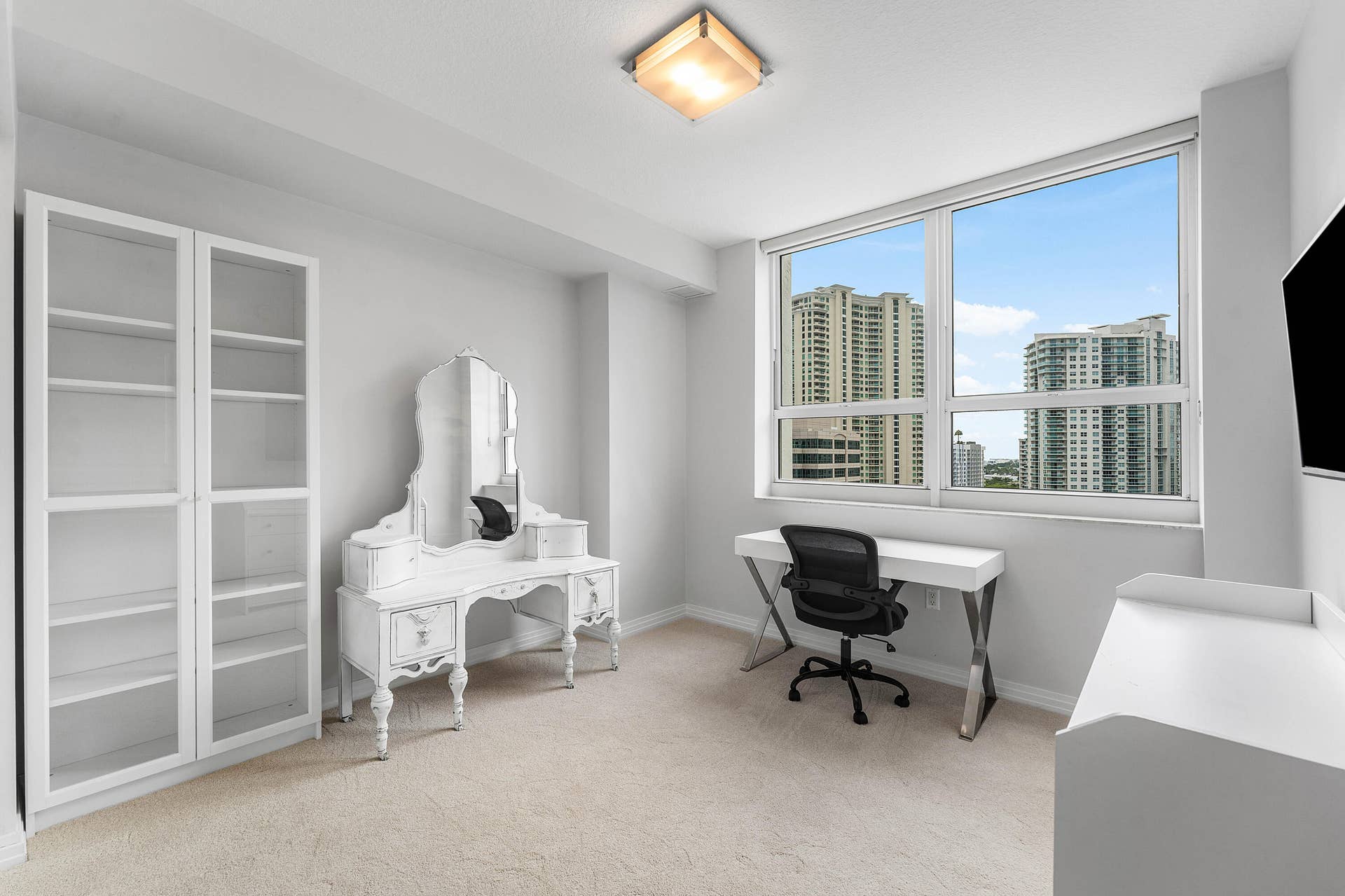 350 SE 2nd Street, #1730, Fort Lauderdale, FL 33301 020-350Southeast2ndStreet-1730-FortLaude