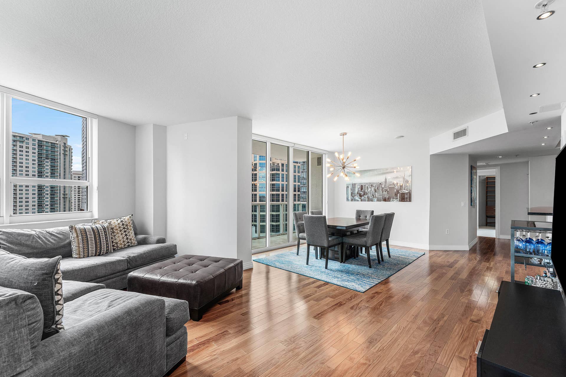 350 SE 2nd Street, #1730, Fort Lauderdale, FL 33301 012-350Southeast2ndStreet-1730-FortLaude