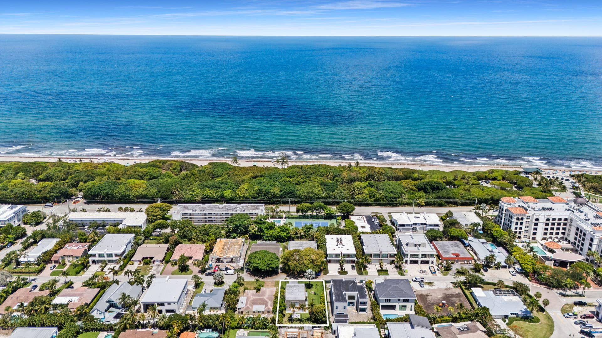 181 NE Wavecrest Way, Boca Raton, FL 33432 4-web-or-mls-DJI_20260520142837_0415_D