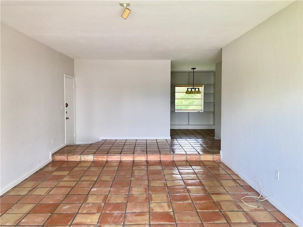 9271 W BAY HARBOR Drive, #11, Bay Harbor Islands, FL 33154 Photo 12
