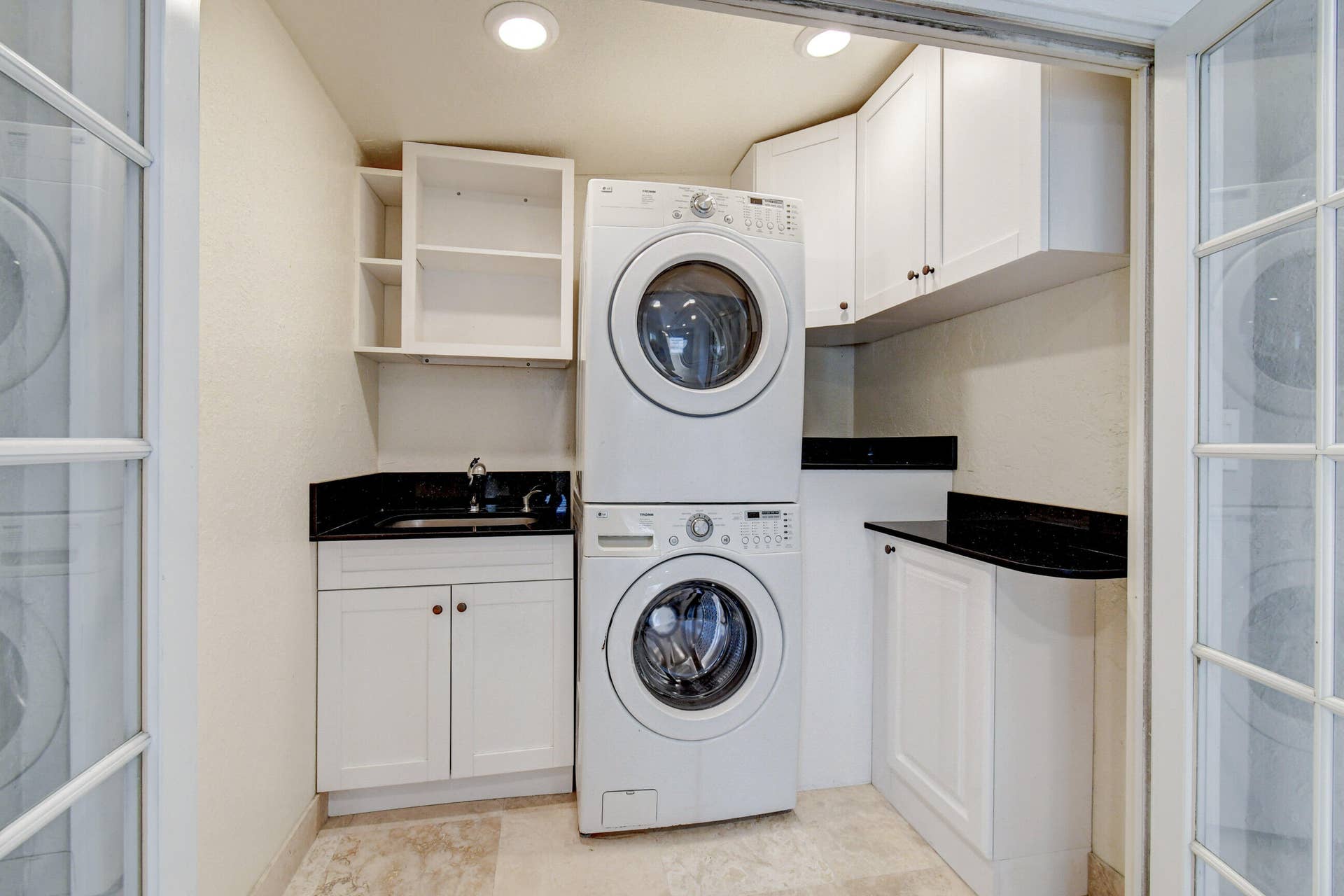 15021 Jackson Road, Delray Beach, Delray Beach, FL 33484 Laundry Room
