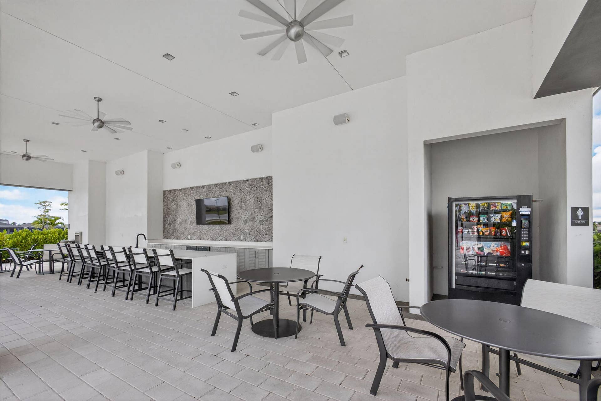 15730 Longboat Key Drive, Westlake, FL 33470 112-web-or-mls-031_5D1A5512