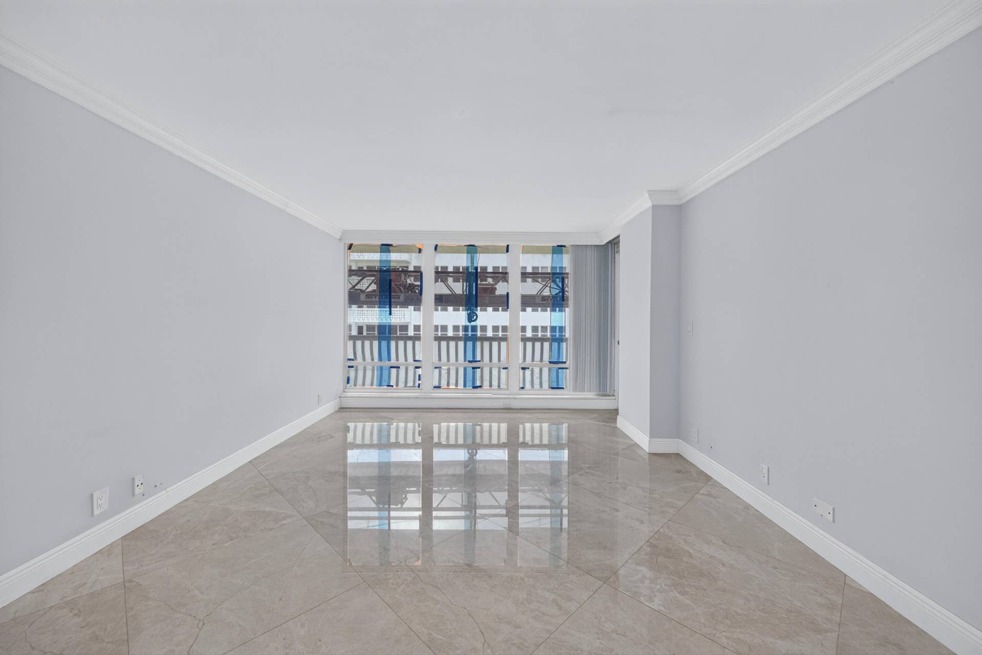 4020 GALT OCEAN Drive, #1402, Fort Lauderdale, Fort Lauderdale, FL 33308 shade-4