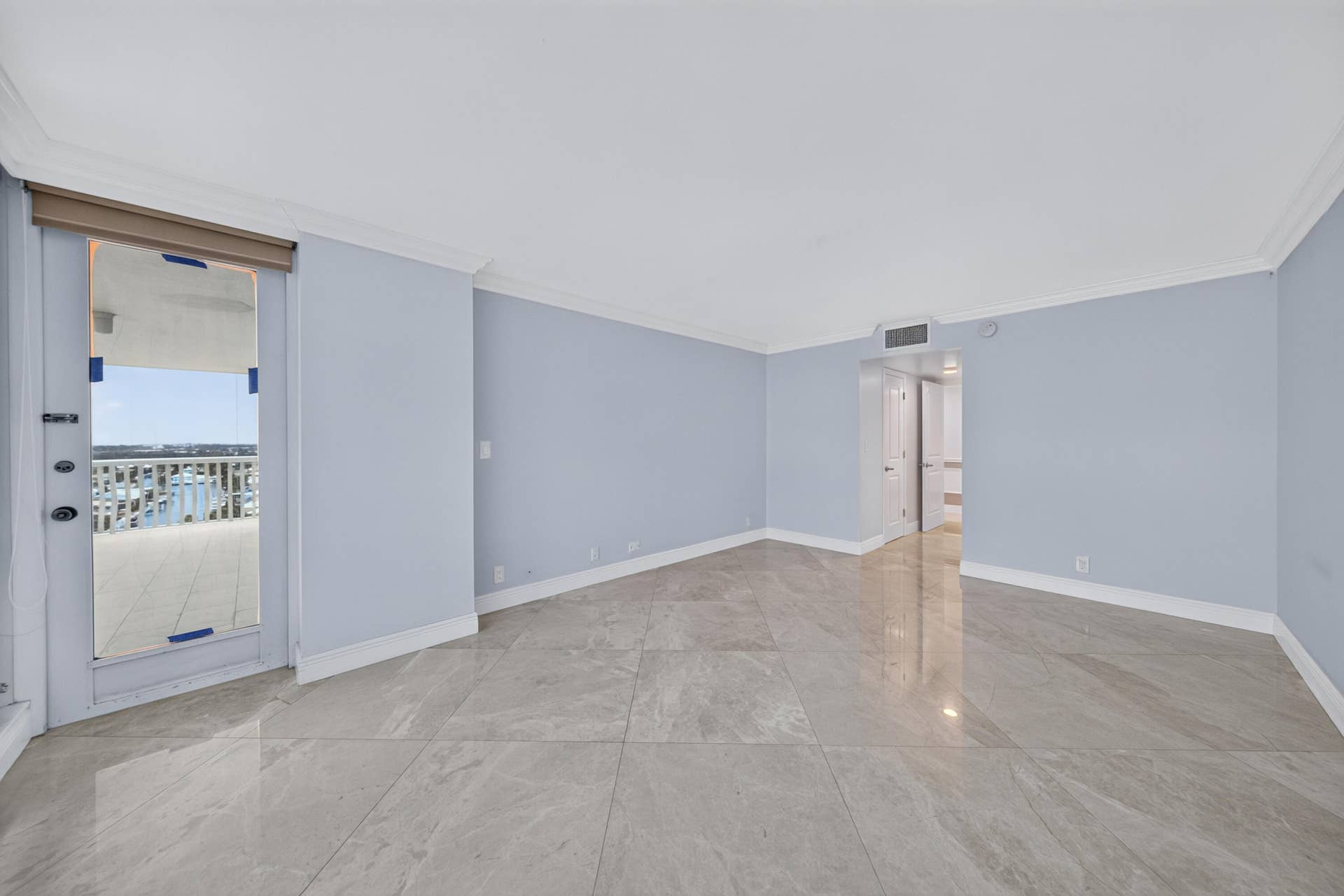 4020 GALT OCEAN Drive, #1402, Fort Lauderdale, Fort Lauderdale, FL 33308 shade-5