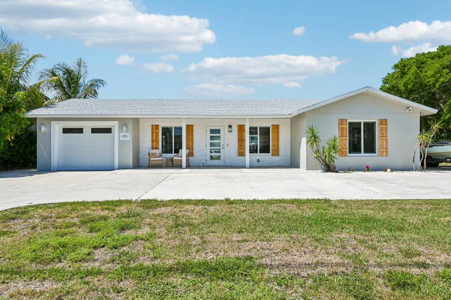 Property photo for 1051 SW 25th Avenue, Boynton Beach, FL