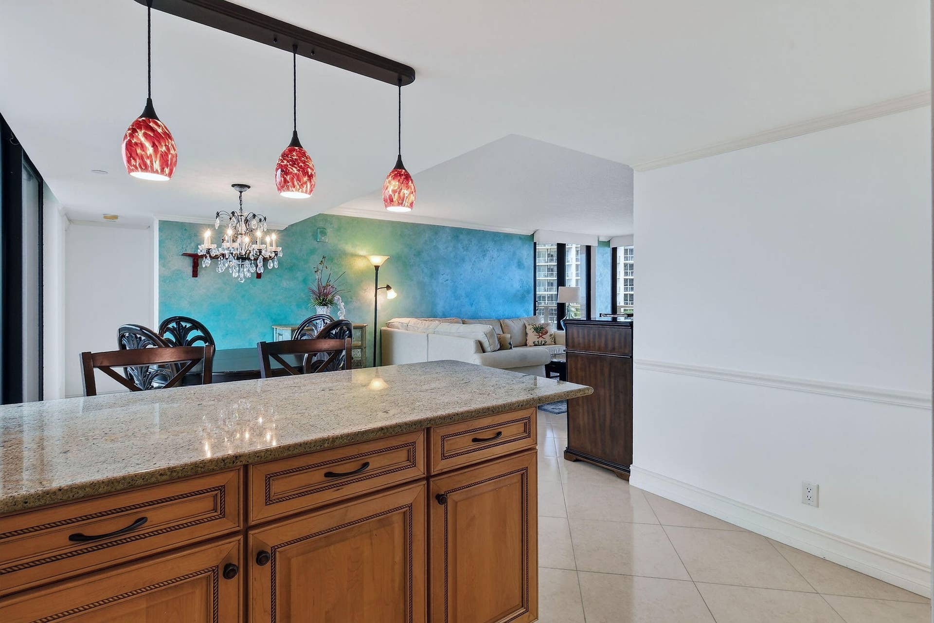 3000 N OCEAN Drive, #8A, Singer Island, FL 33404 Kitchen Opens to Dining Area