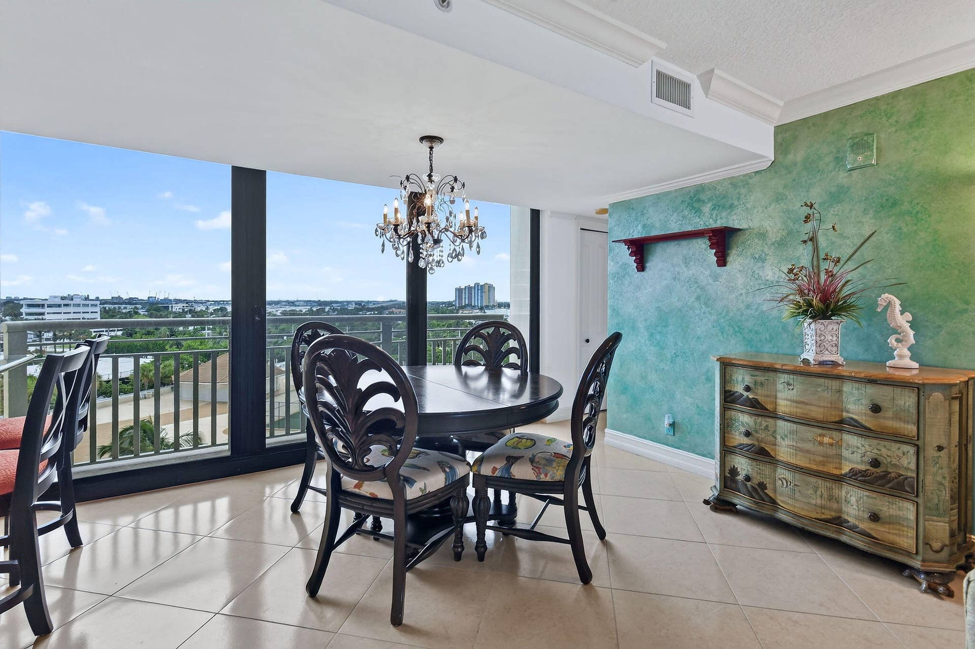 3000 N OCEAN Drive, #8A, Singer Island, FL 33404 Dining Room with Intracoastal Views