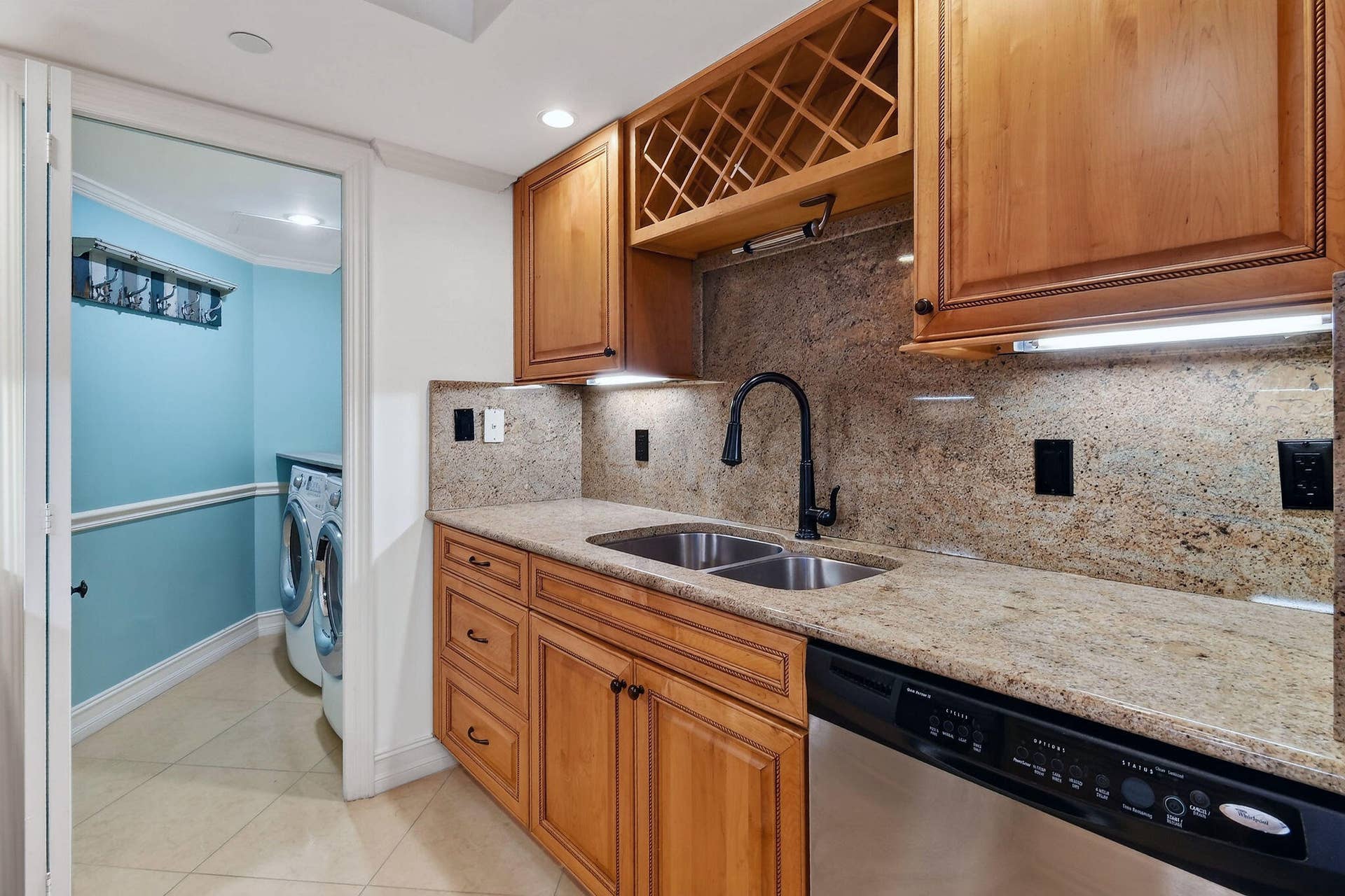 3000 N OCEAN Drive, #8A, Singer Island, FL 33404 Kitchen with indoor Laundry Room
