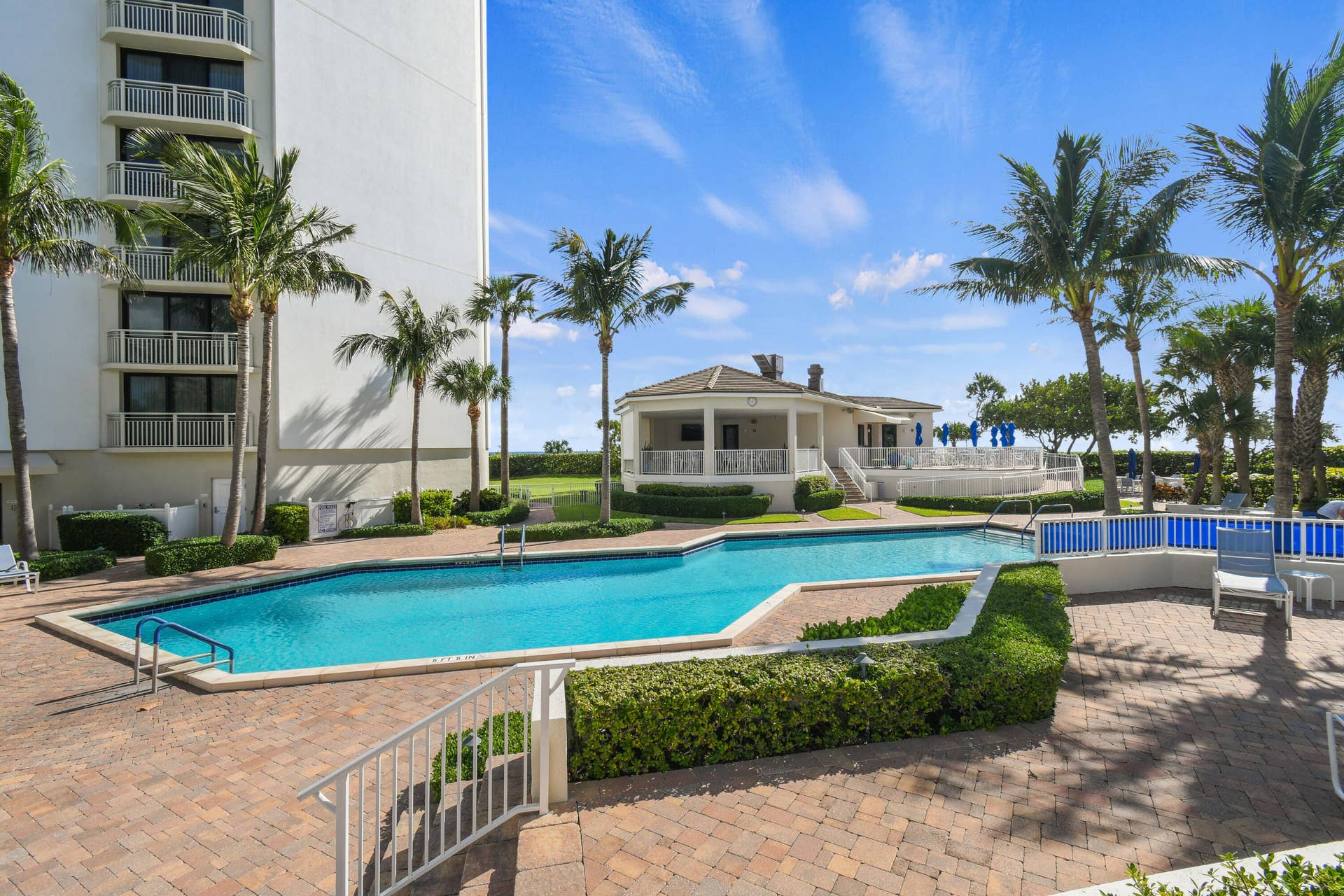 3000 N OCEAN Drive, #8A, Singer Island, FL 33404 Residents Communty Pool
