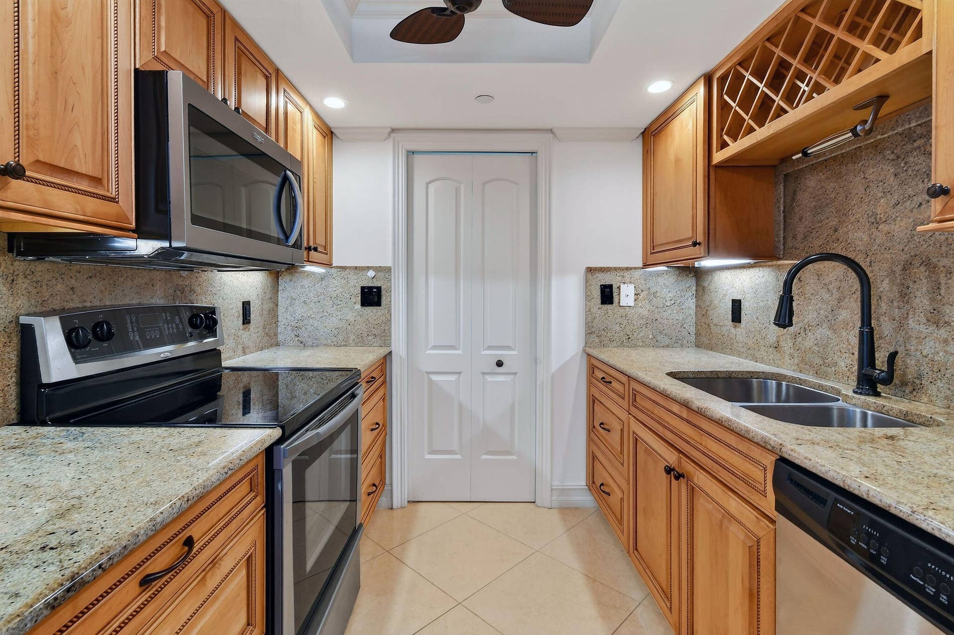 3000 N OCEAN Drive, #8A, Singer Island, FL 33404 Kitchen with Granite Countertops