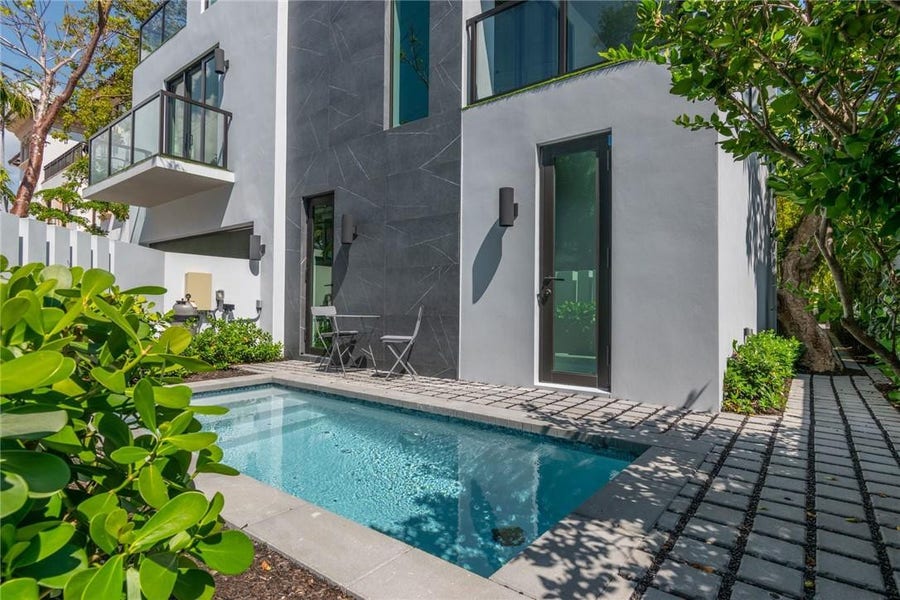 Property photo for 1310 SE 2ND Street, Fort Lauderdale, FL