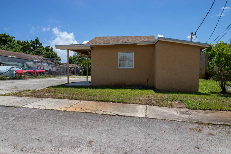Property photo for 242 SW 7TH Court, Deerfield Beach, FL
