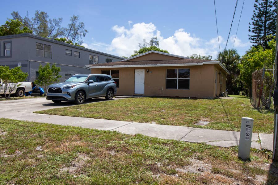 Property photo for 230 SW 8TH Street, Deerfield Beach, FL