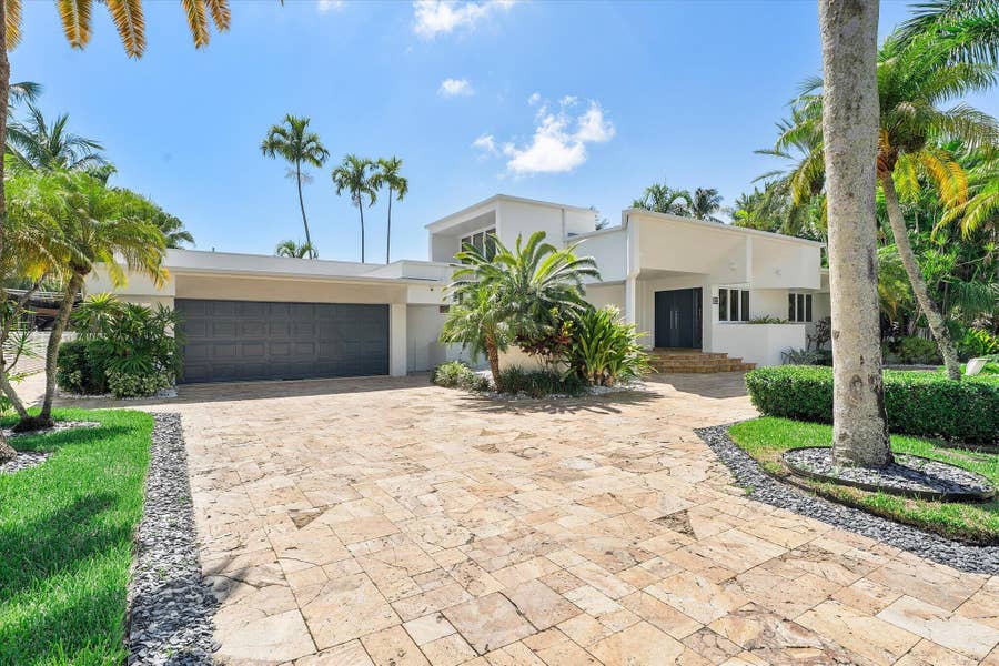 Property photo for 18 Nurmi Drive, Fort Lauderdale, FL