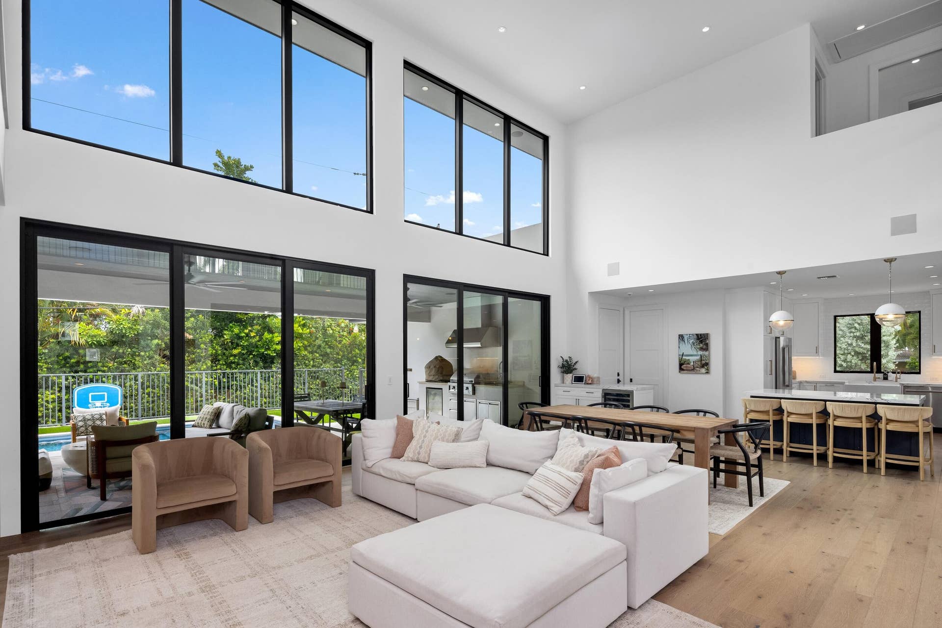 2400 NE 27th Avenue, Fort Lauderdale, FL 33305 Living Area 2