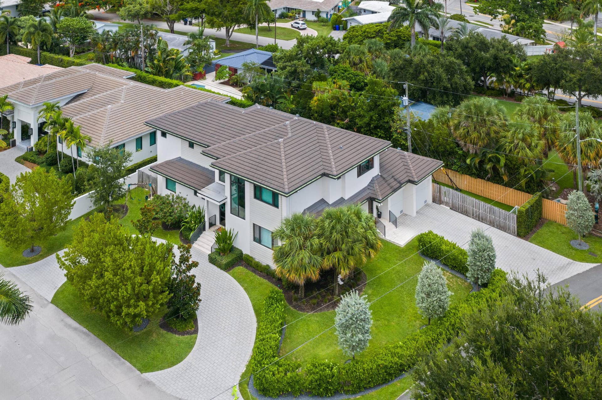 2400 NE 27th Avenue, Fort Lauderdale, FL 33305 Aerial 9