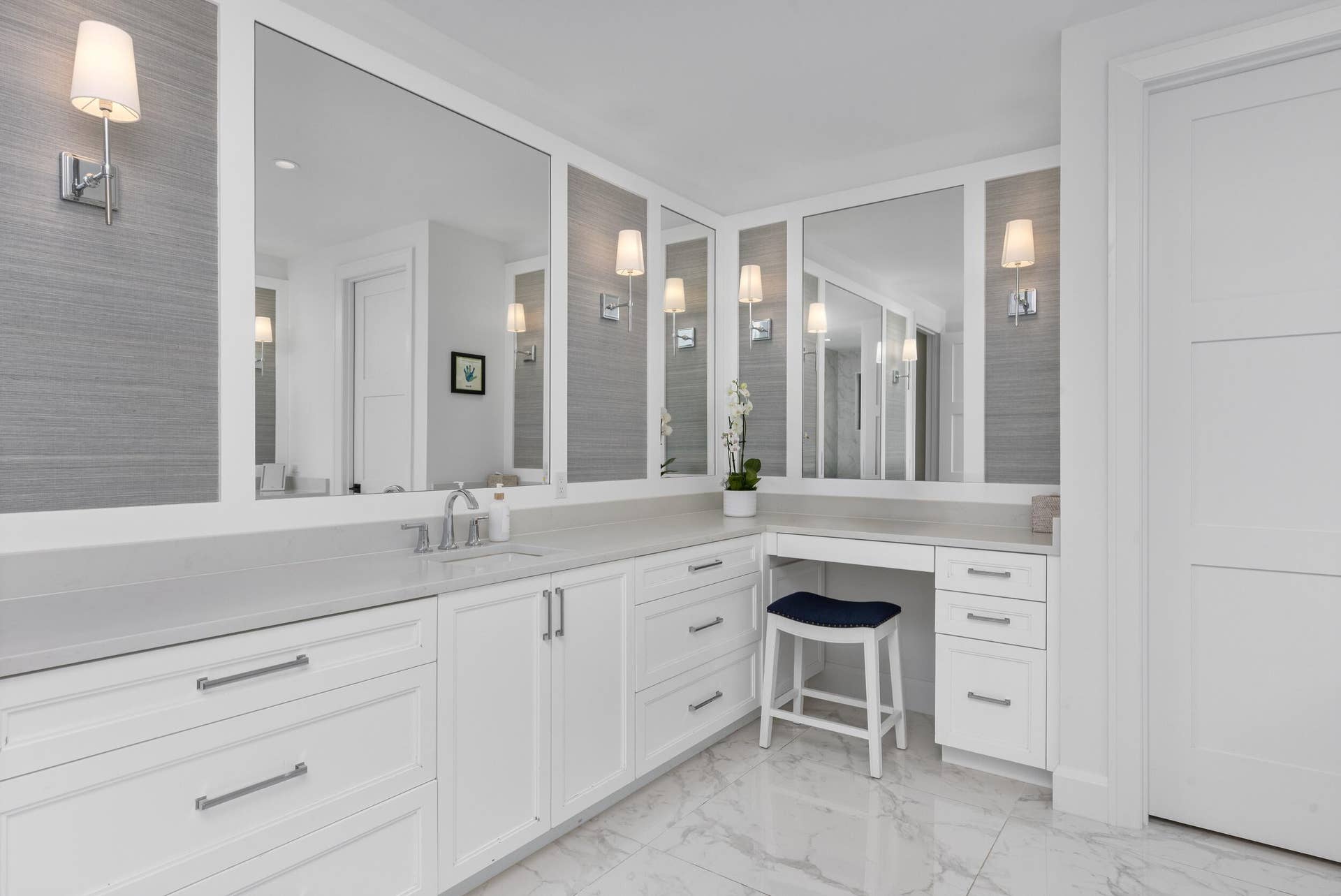 2400 NE 27th Avenue, Fort Lauderdale, FL 33305 Master Bath 1