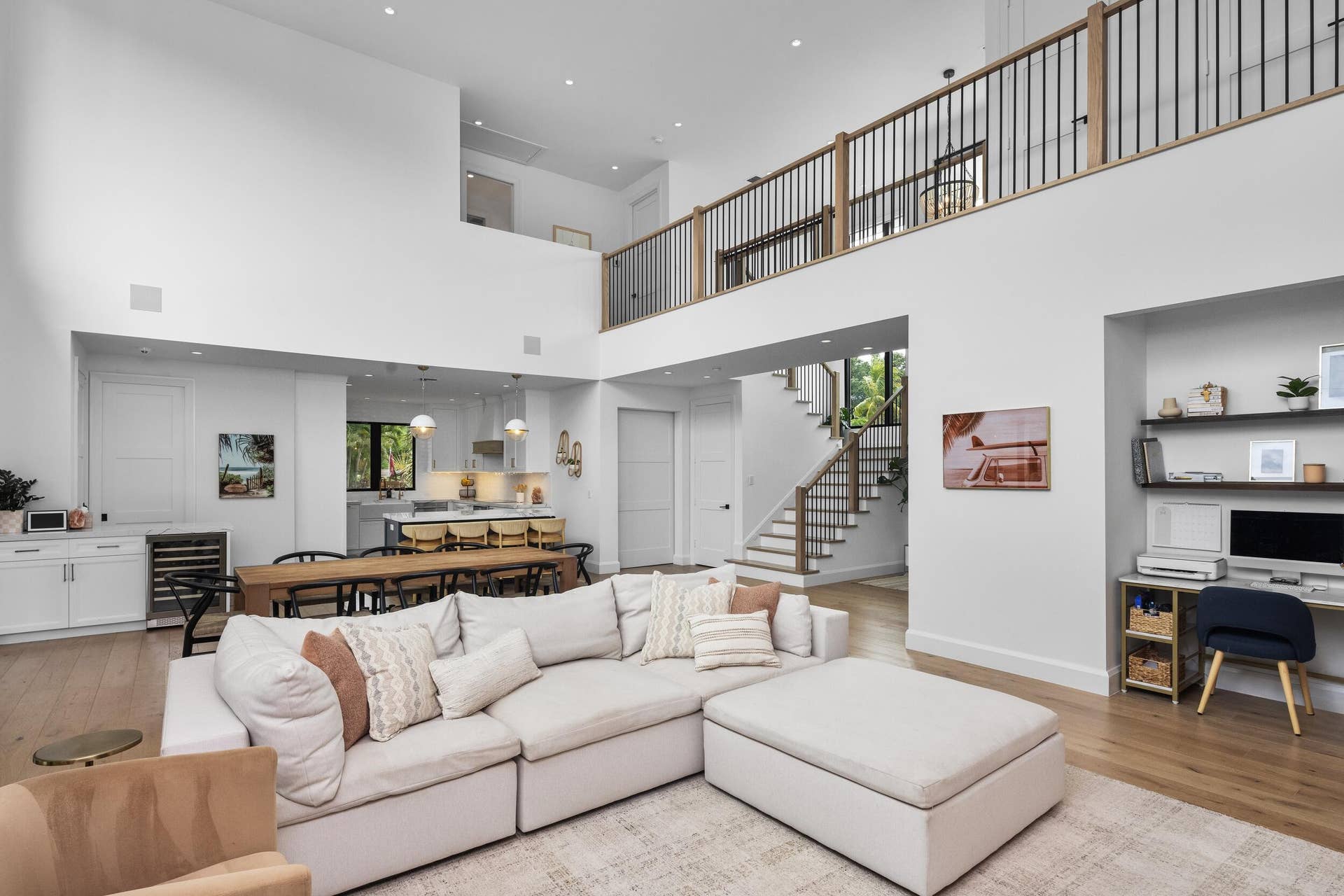 2400 NE 27th Avenue, Fort Lauderdale, FL 33305 Living Area 3