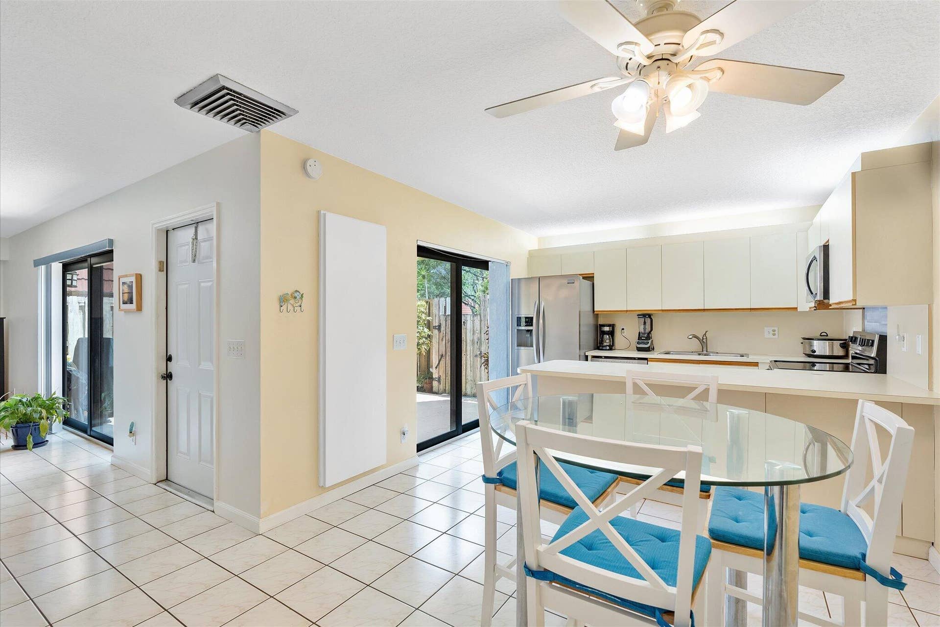 702 NW 98TH Circle, Plantation, FL 33324 09-702 NW 98th Cir_009
