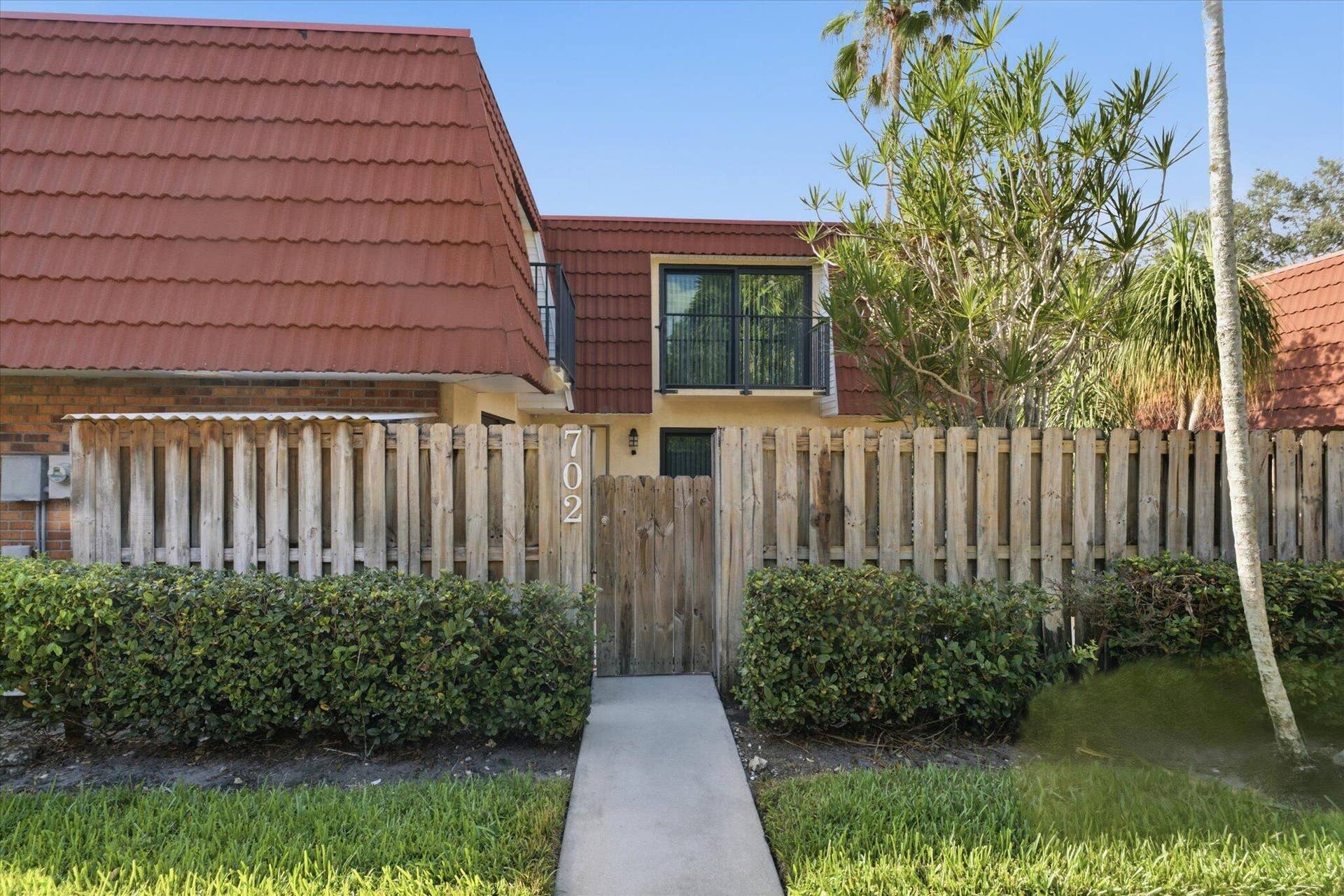 702 NW 98TH Circle, Plantation, FL 33324 3-003_DSC04533