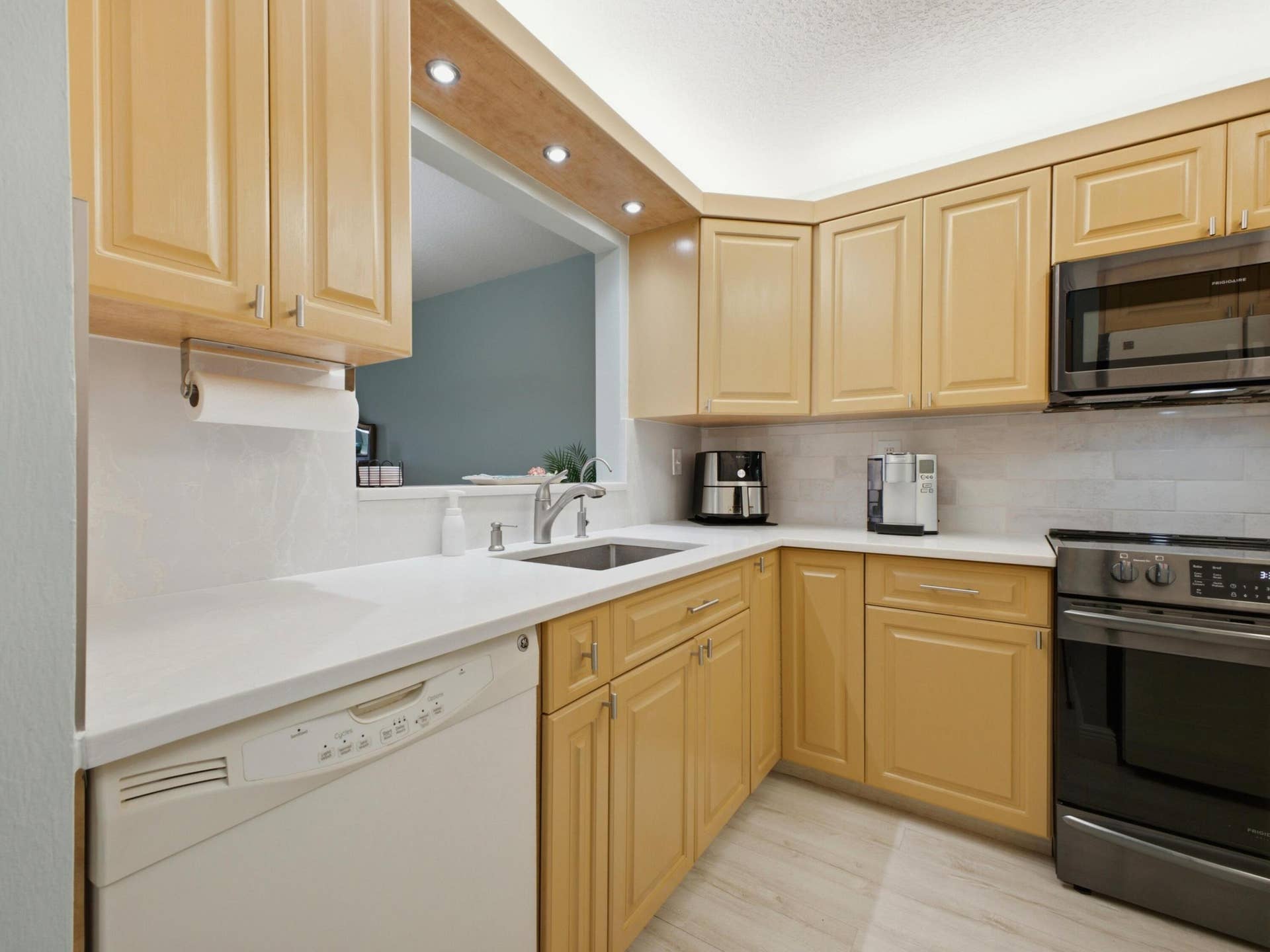 5800 Princess Palm Court, #A, Delray Beach, FL 33484 Kitchen 2 NM