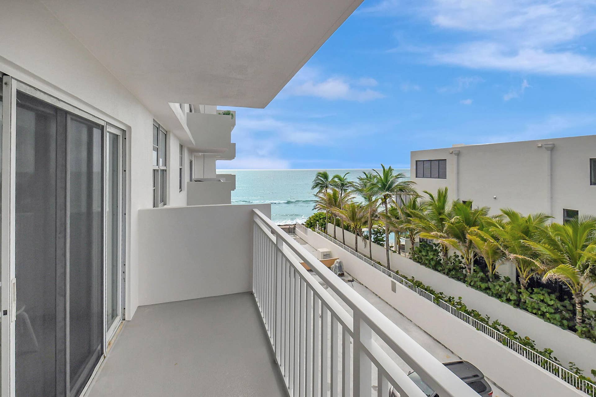 4511 S Ocean Boulevard, #401, Highland Beach, FL 33487 4-web-or-mls-DSC_5937