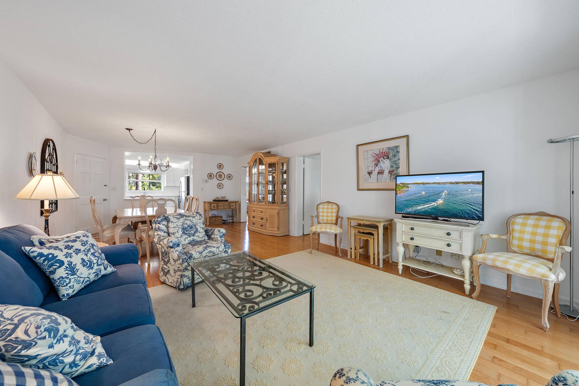 20 Celestial Way, #204, Juno Beach, FL 33408 Living Room