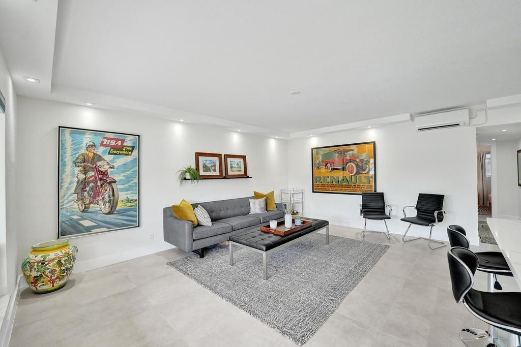 2866 NE 30th Street, #9, Fort Lauderdale, FL 33306 Photo 8