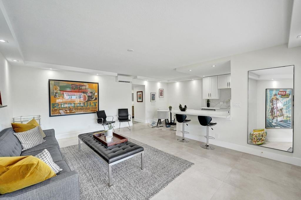 2866 NE 30th Street, #9, Fort Lauderdale, FL 33306 Photo 14