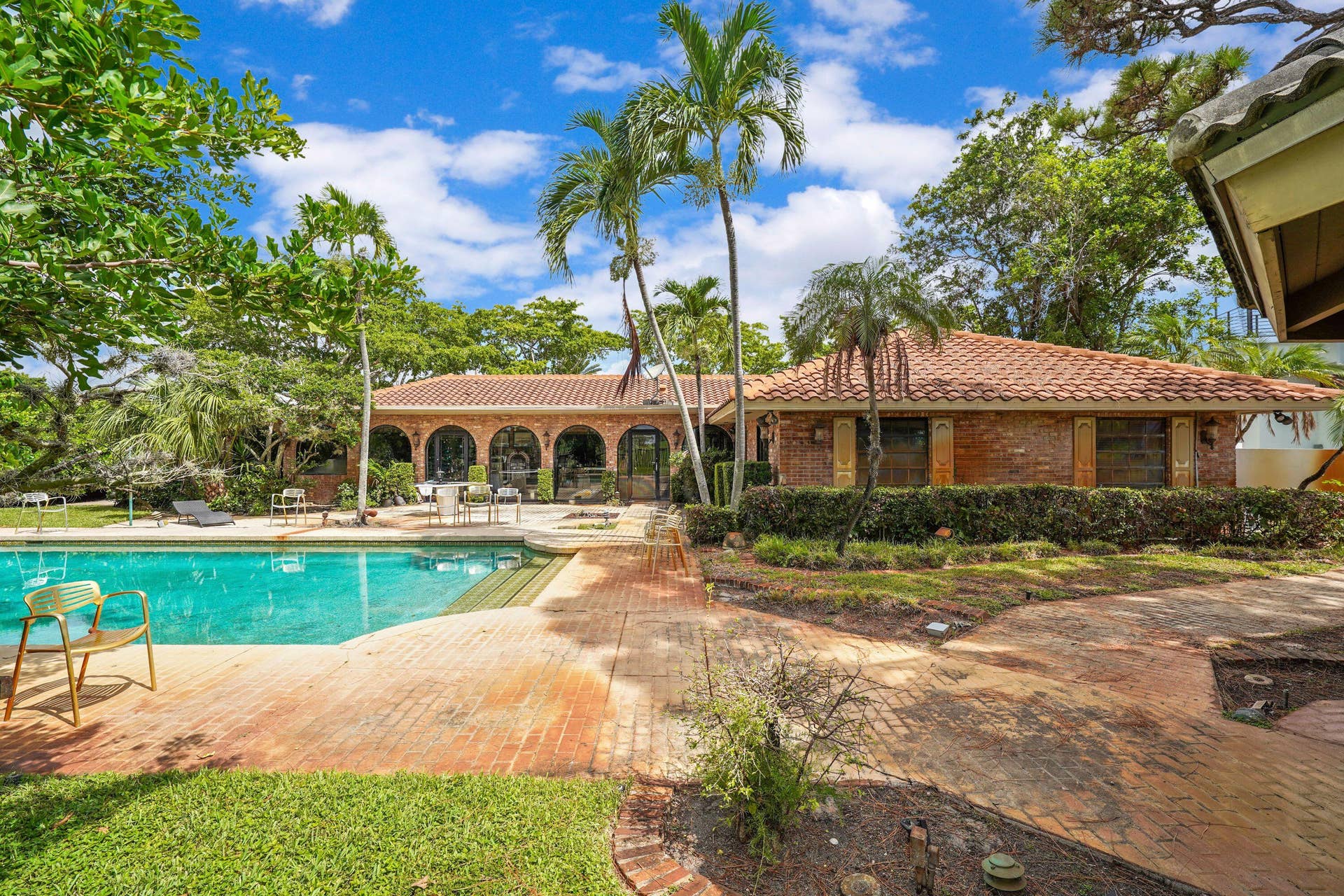 4330 NE 22ND Avenue, Fort Lauderdale, FL 33308 ABC06080