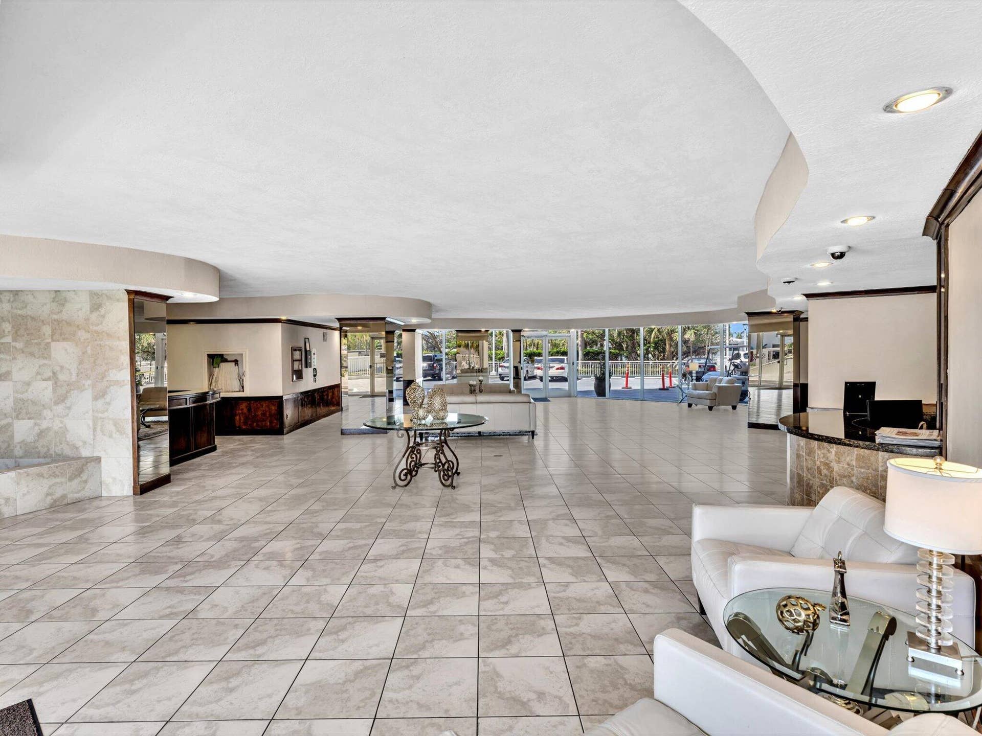 2841 N Ocean Boulevard, #1105, Fort Lauderdale, FL 33308 Lobby