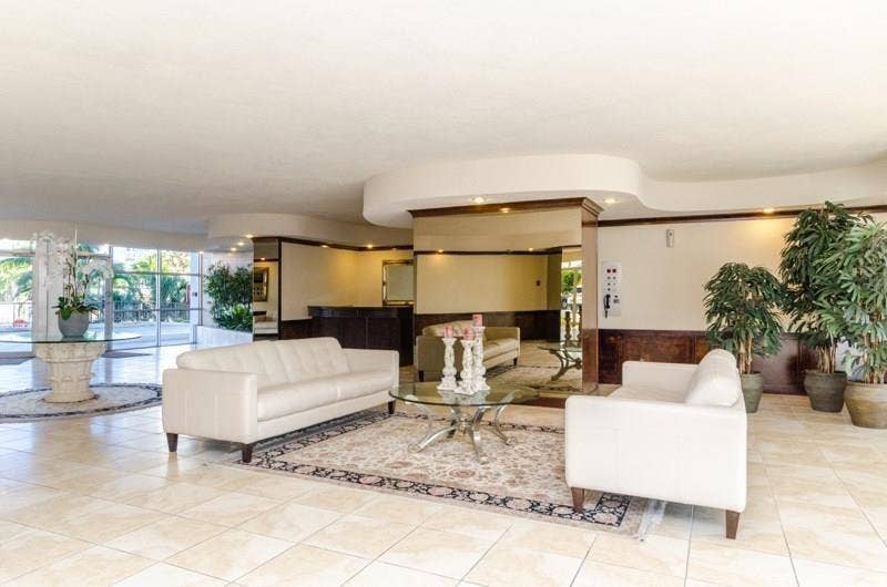 2841 N Ocean Boulevard, #1105, Fort Lauderdale, FL 33308 Lobby