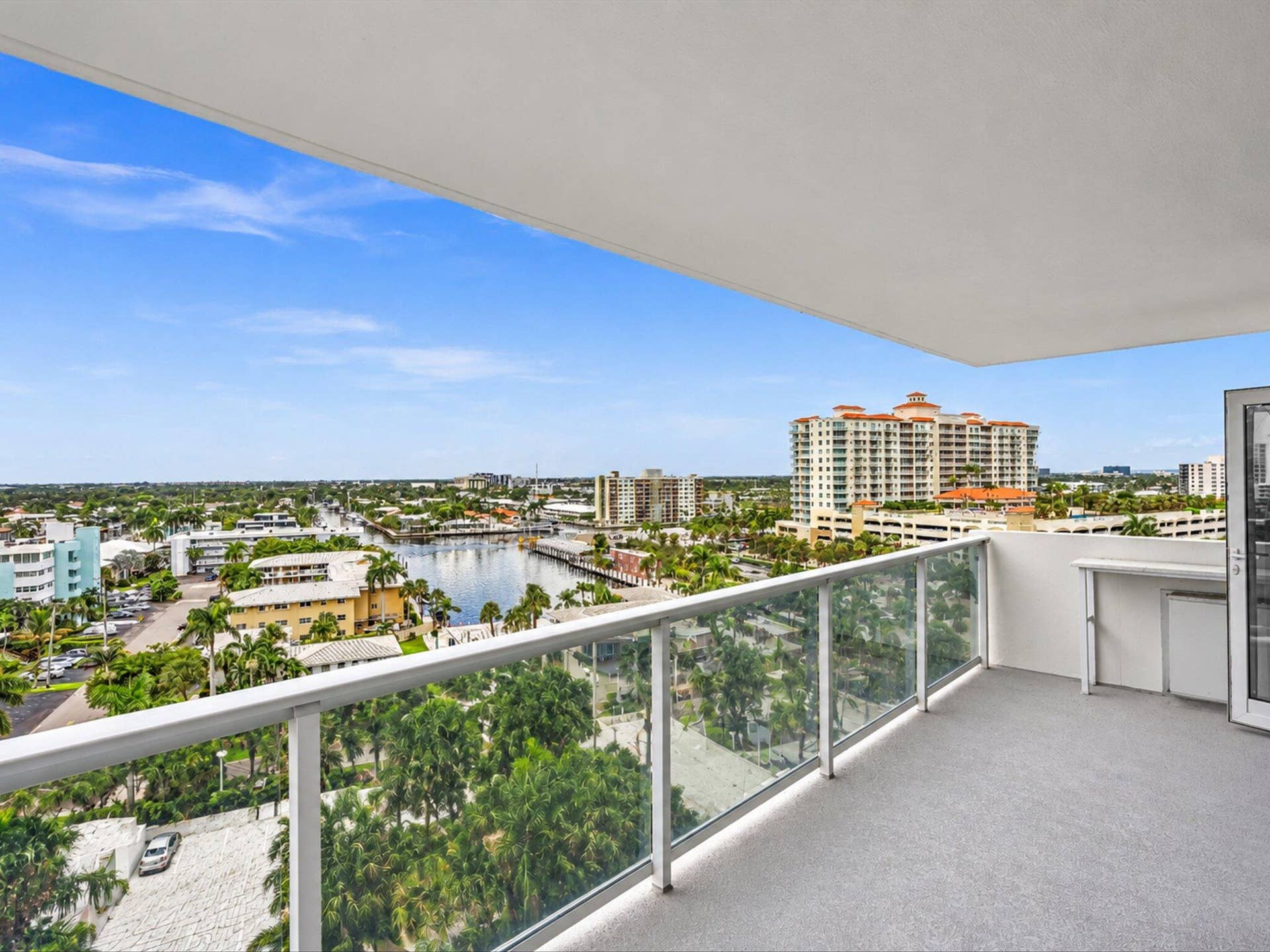 2841 N Ocean Boulevard, #1105, Fort Lauderdale, FL 33308 Large Private Balcony