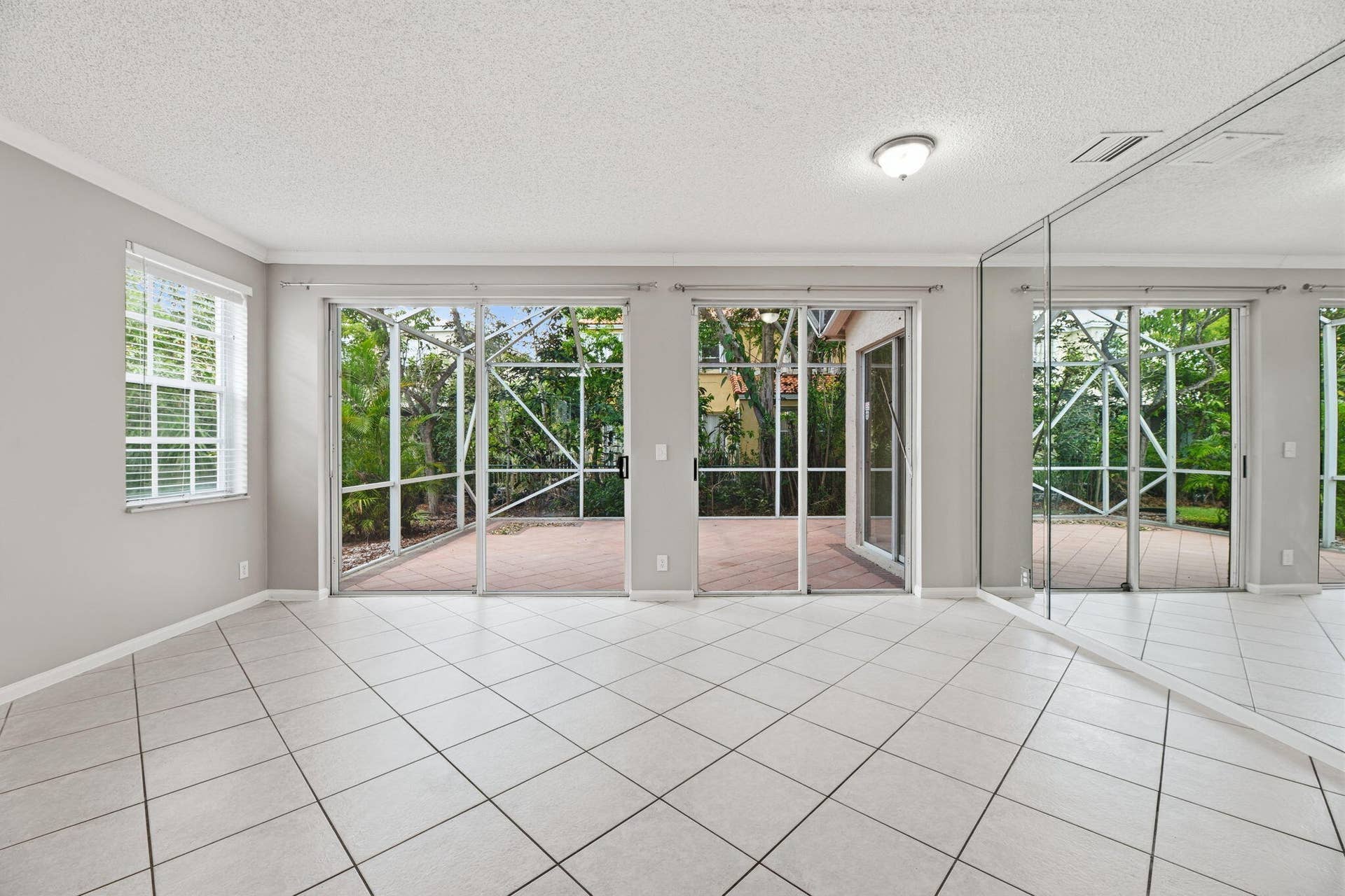 4745 NW 114th Drive, Coral Springs, FL 33076 027_ListerPros
