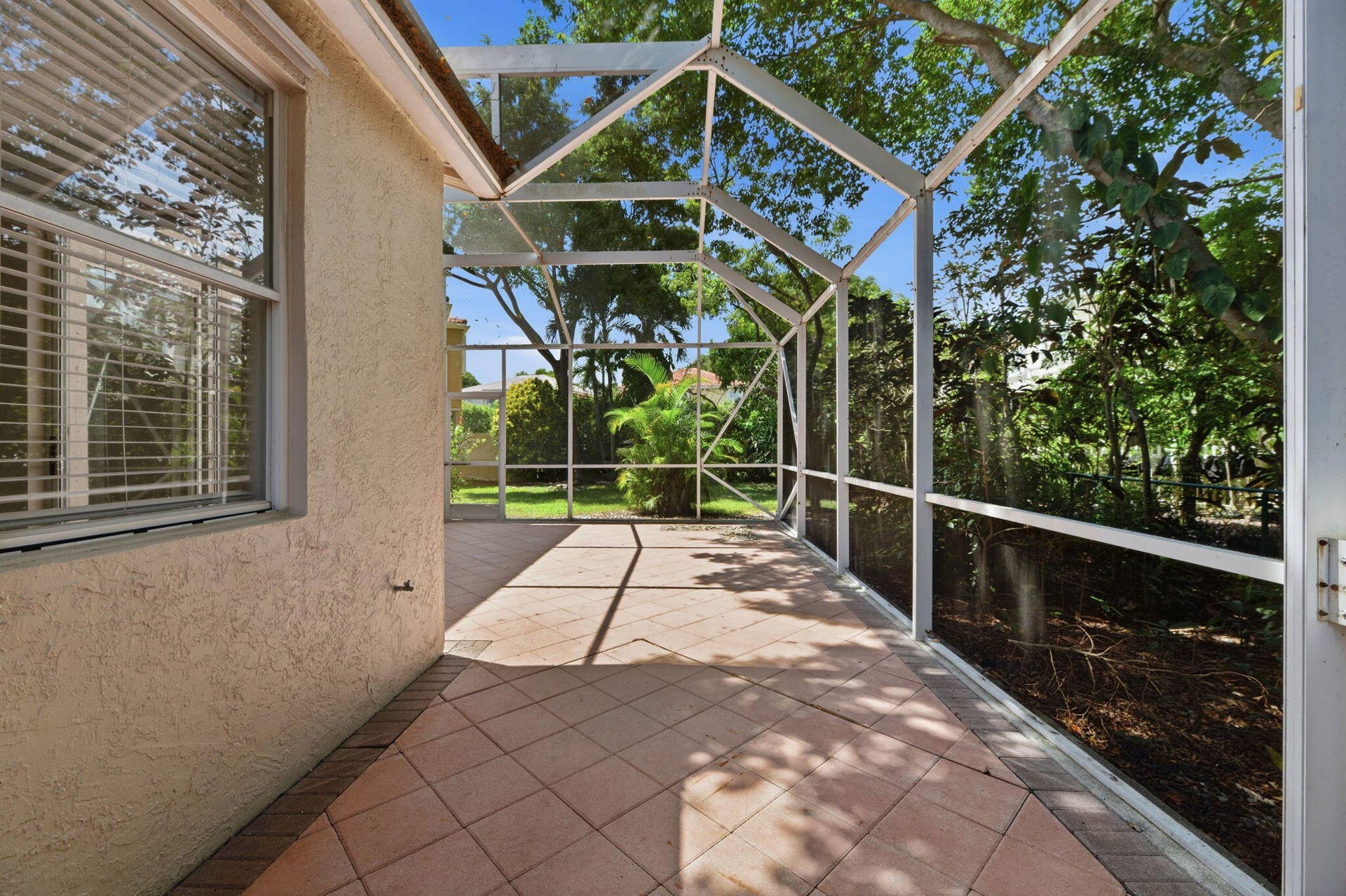 4745 NW 114th Drive, Coral Springs, FL 33076 029_ListerPros